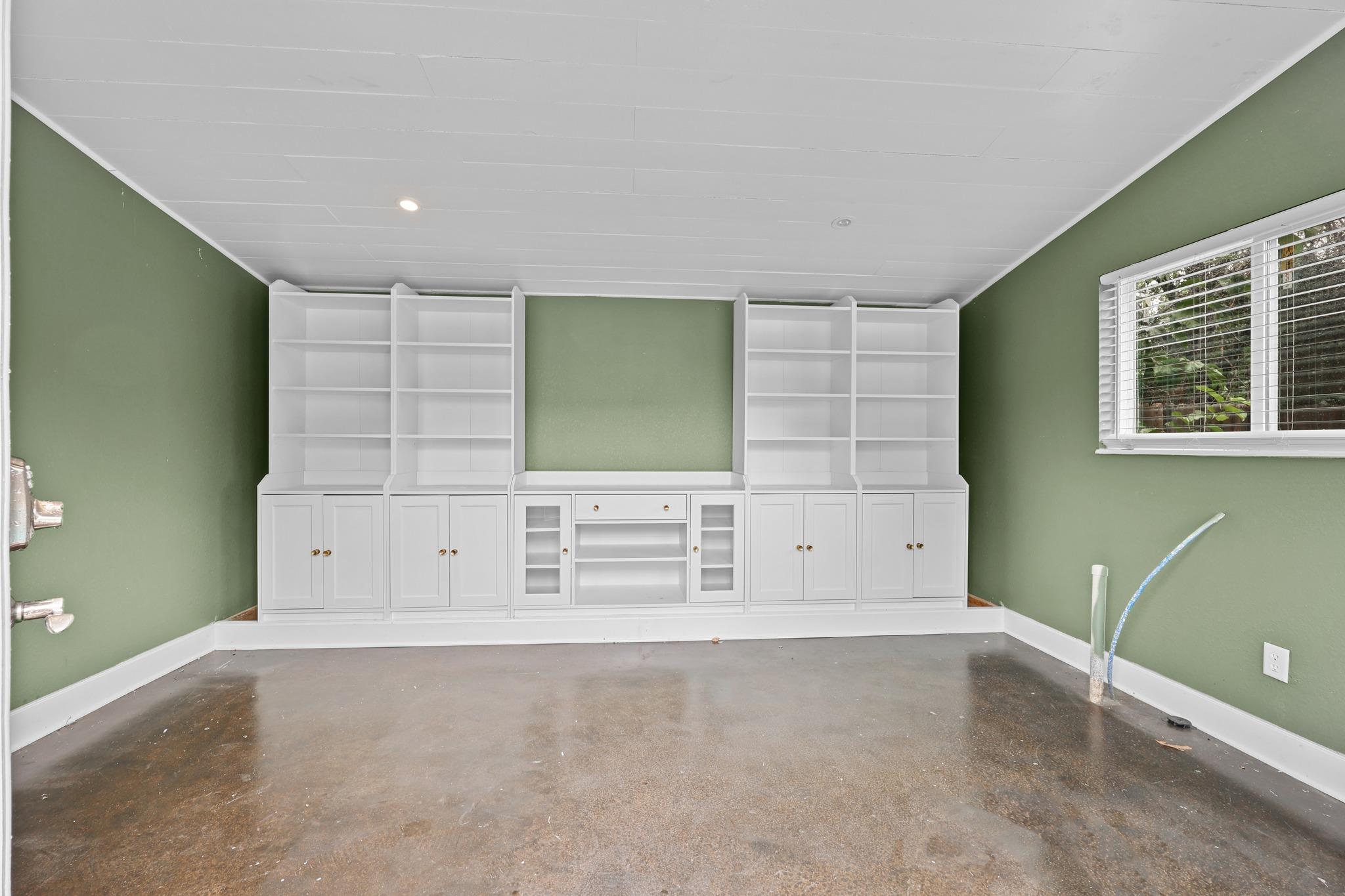 608 Andover DR, Round Rock, TX 78664
