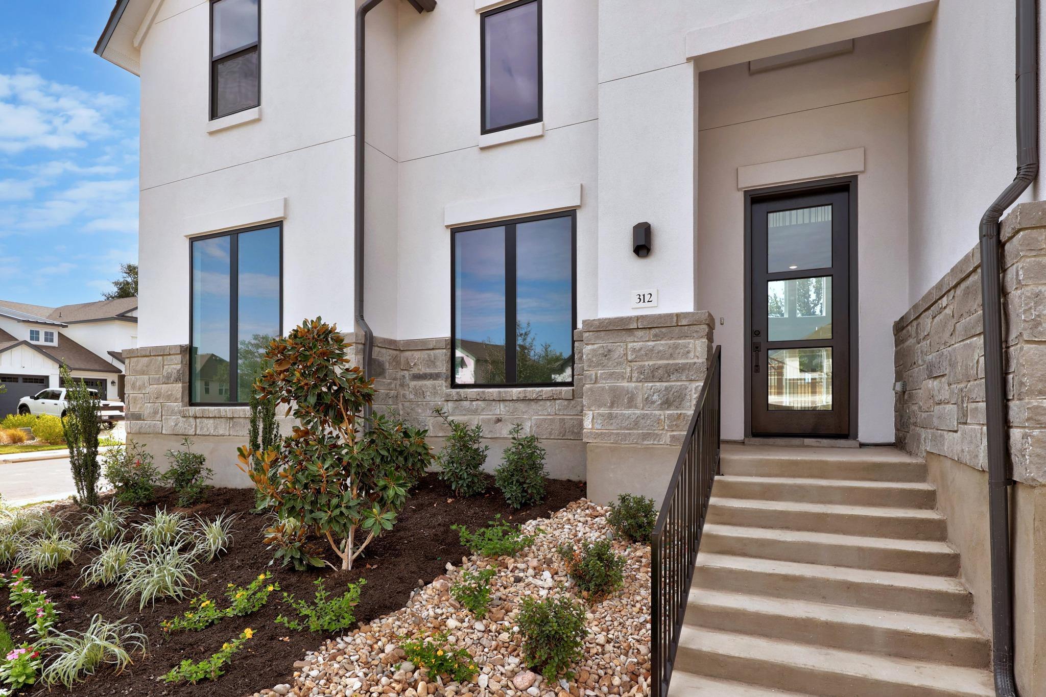 312 Lightstone DR, Georgetown, TX 78633