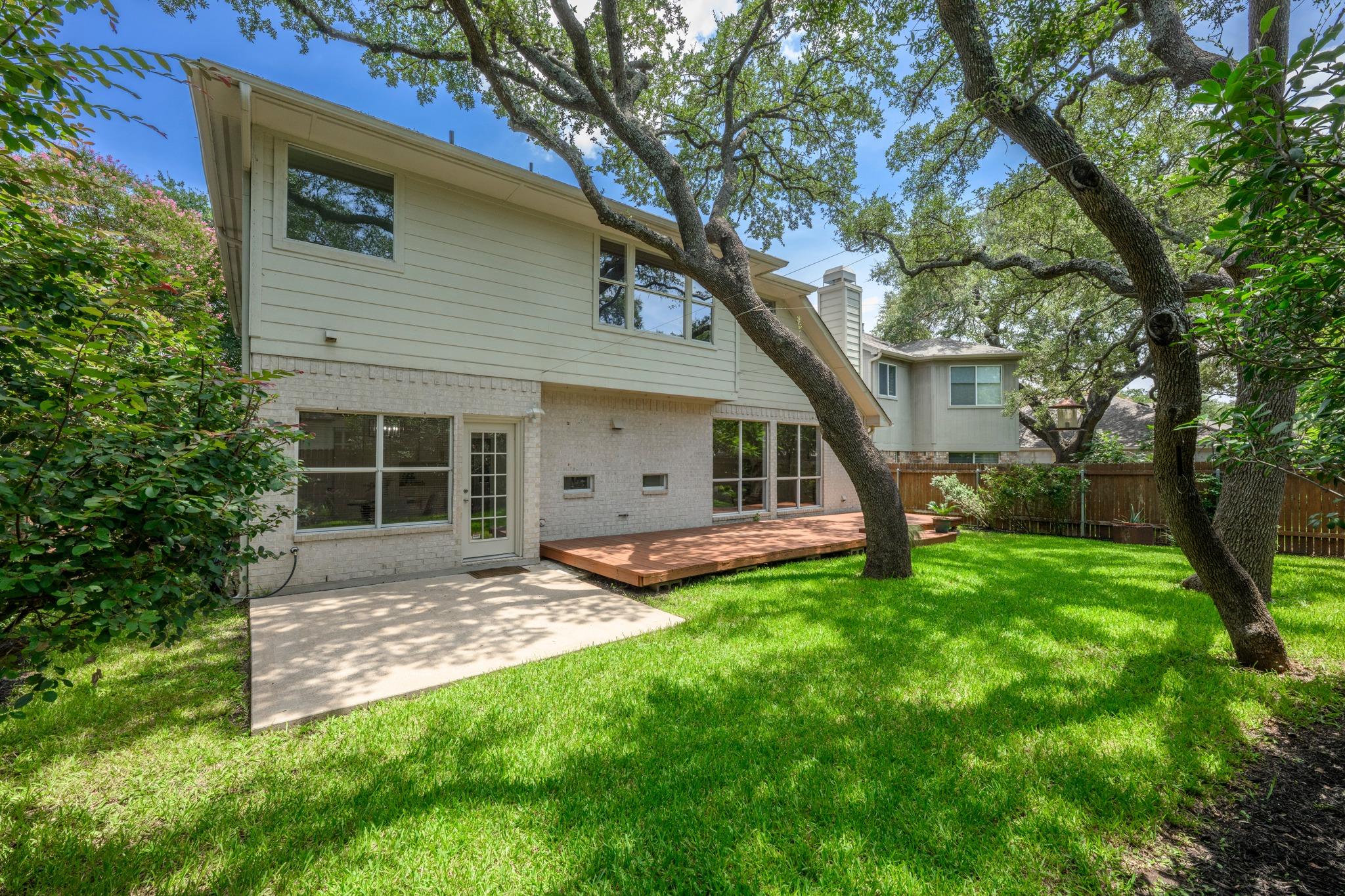 6129 Jumano LN, Austin, TX 78749