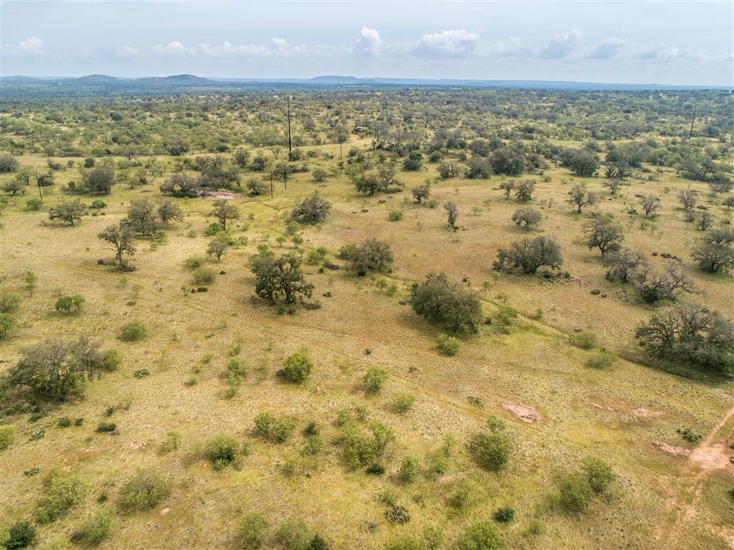 15811 W State Highway 29, Llano, TX 78643