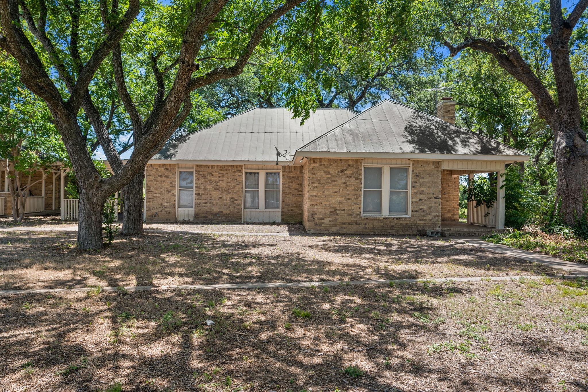 1300 W Tx 29, Bertram, TX 78605