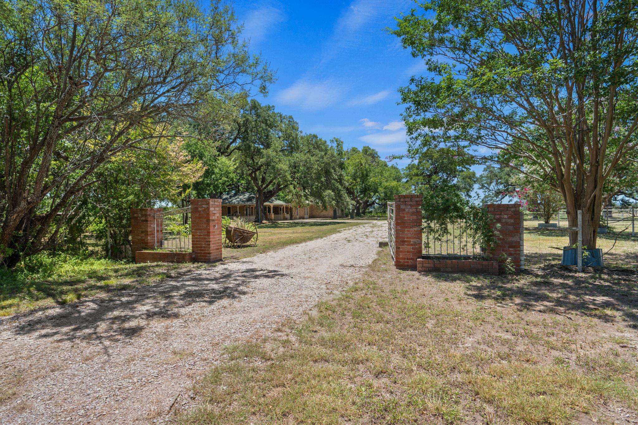 1300 W Tx 29, Bertram, TX 78605