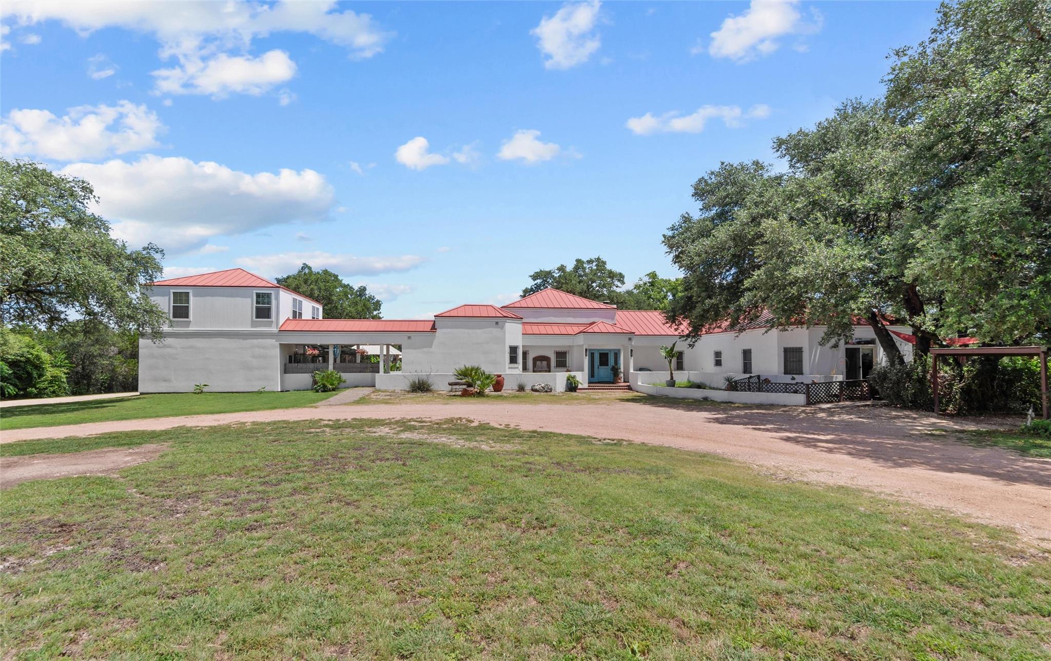6750 N Lakeview DR, Salado, TX 76571