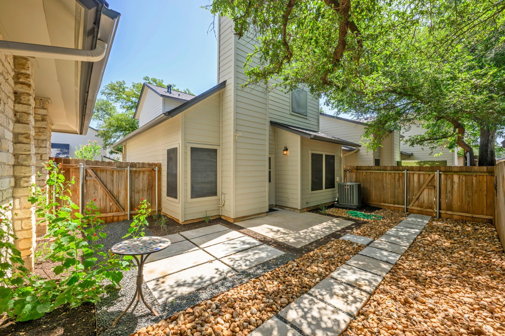 12212 Brigadoon LN #144, Austin, TX 78727