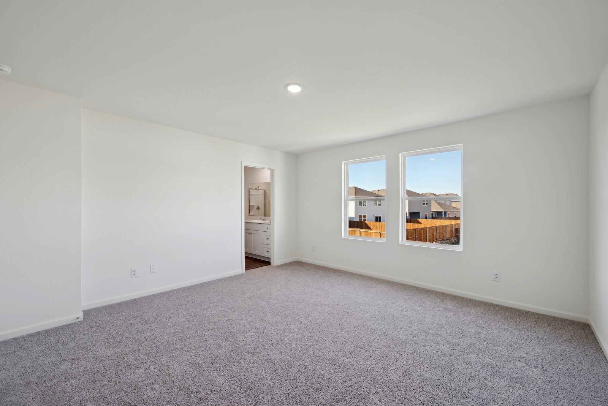 540 Old Western Ps, Jarrell, TX 76537