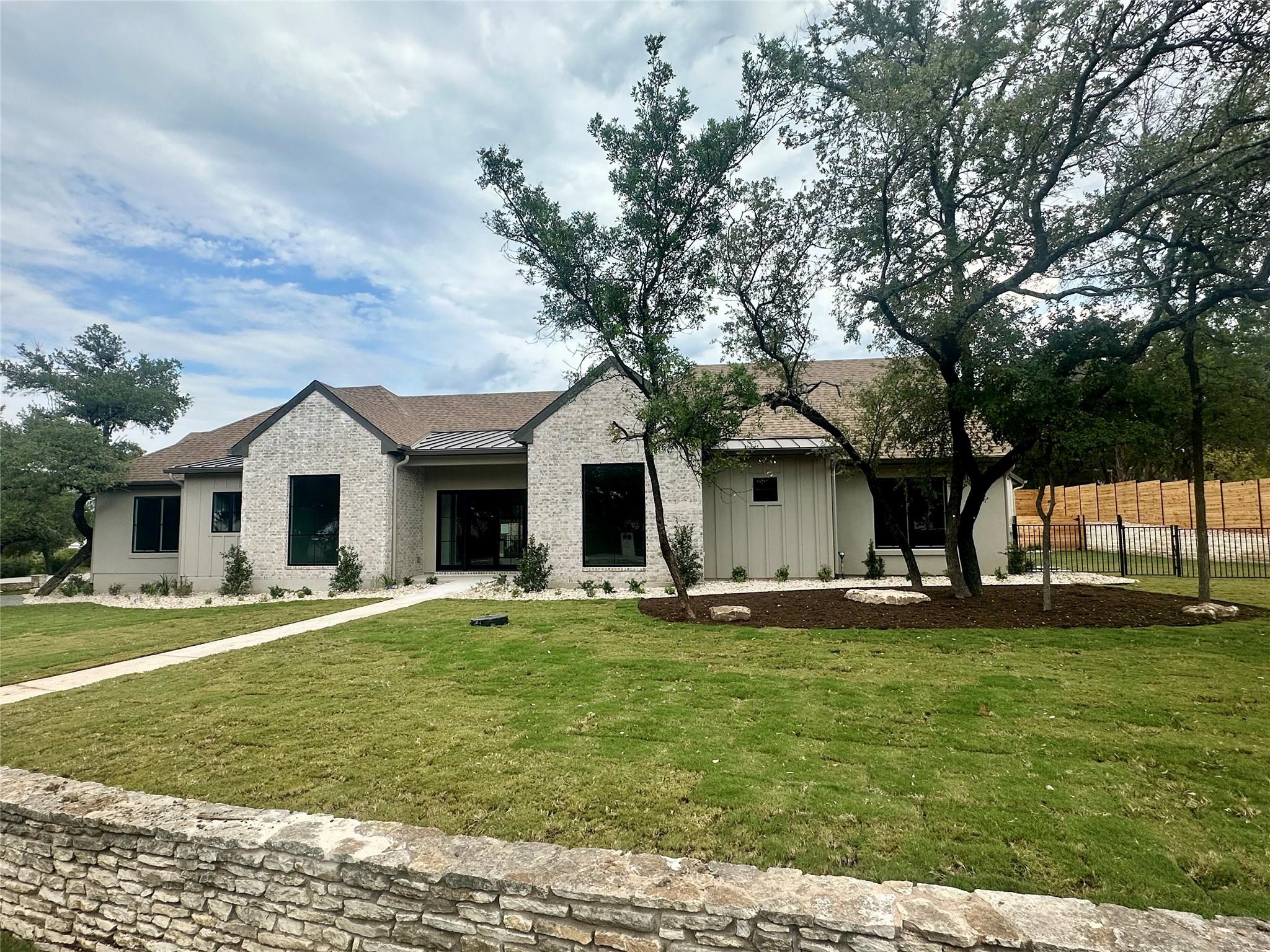 304 Comet, Lakeway, TX 78734