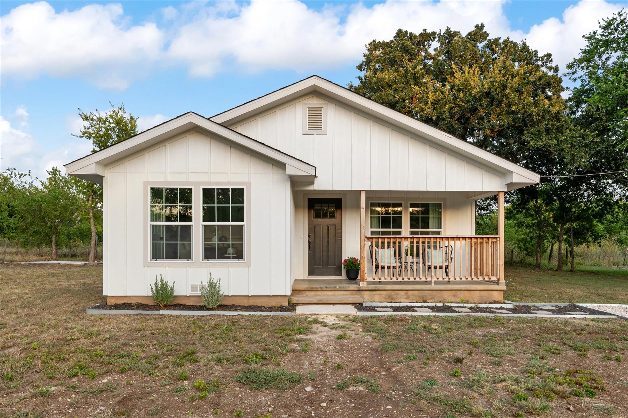 107 Russell ST, Liberty Hill, TX 78642
