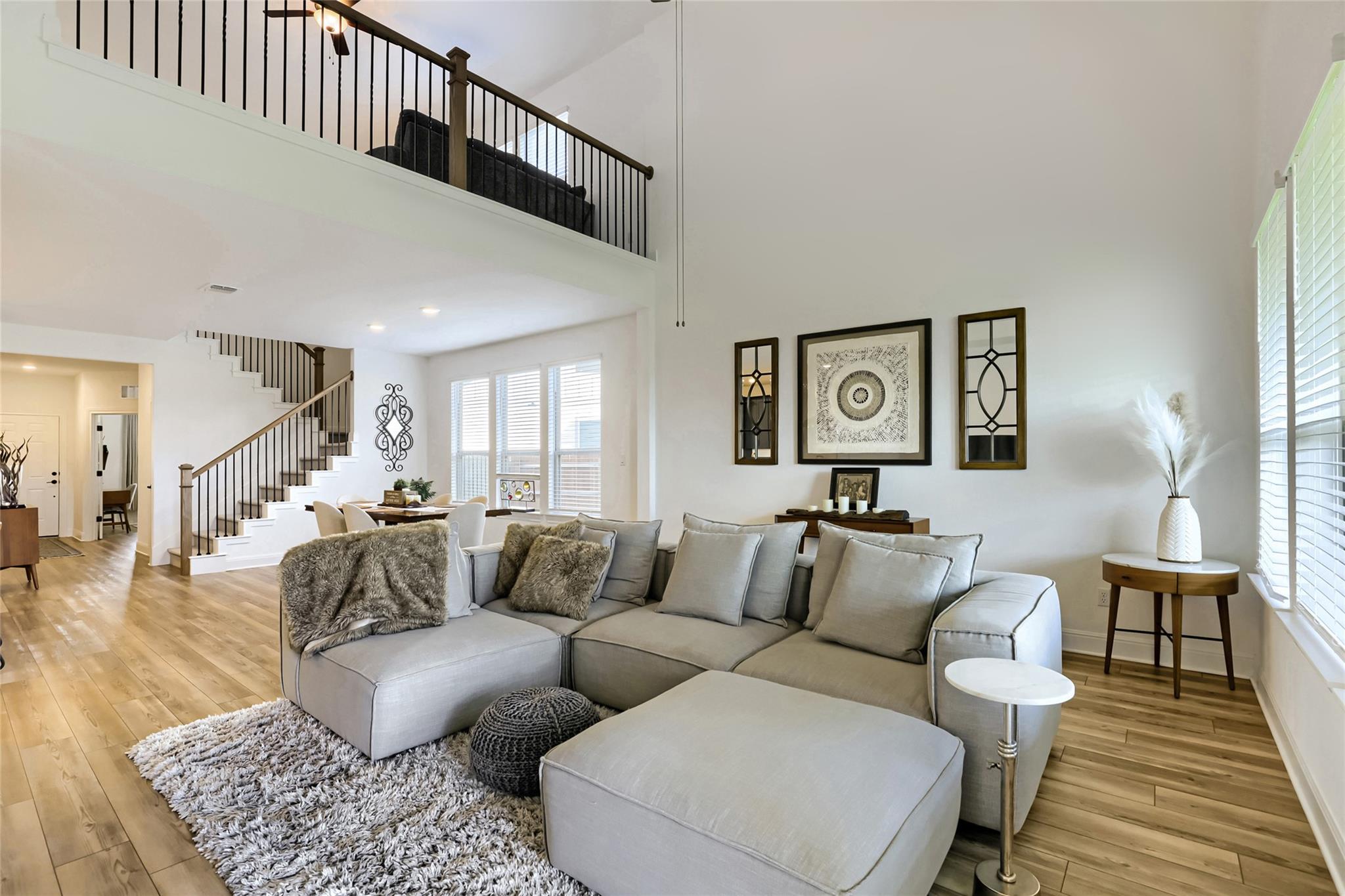 237 Redonda DR, Liberty Hill, TX 78642