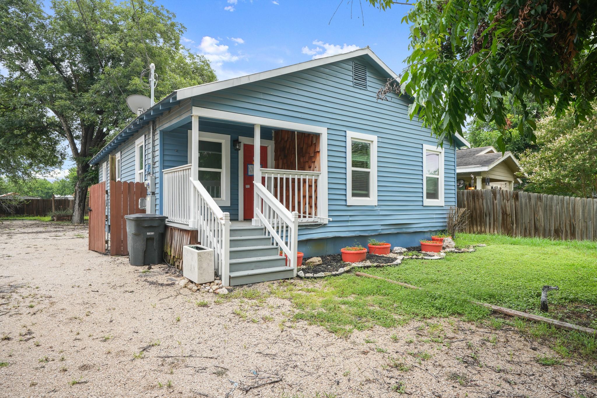 1655 Katy ST, New Braunfels, TX 78130