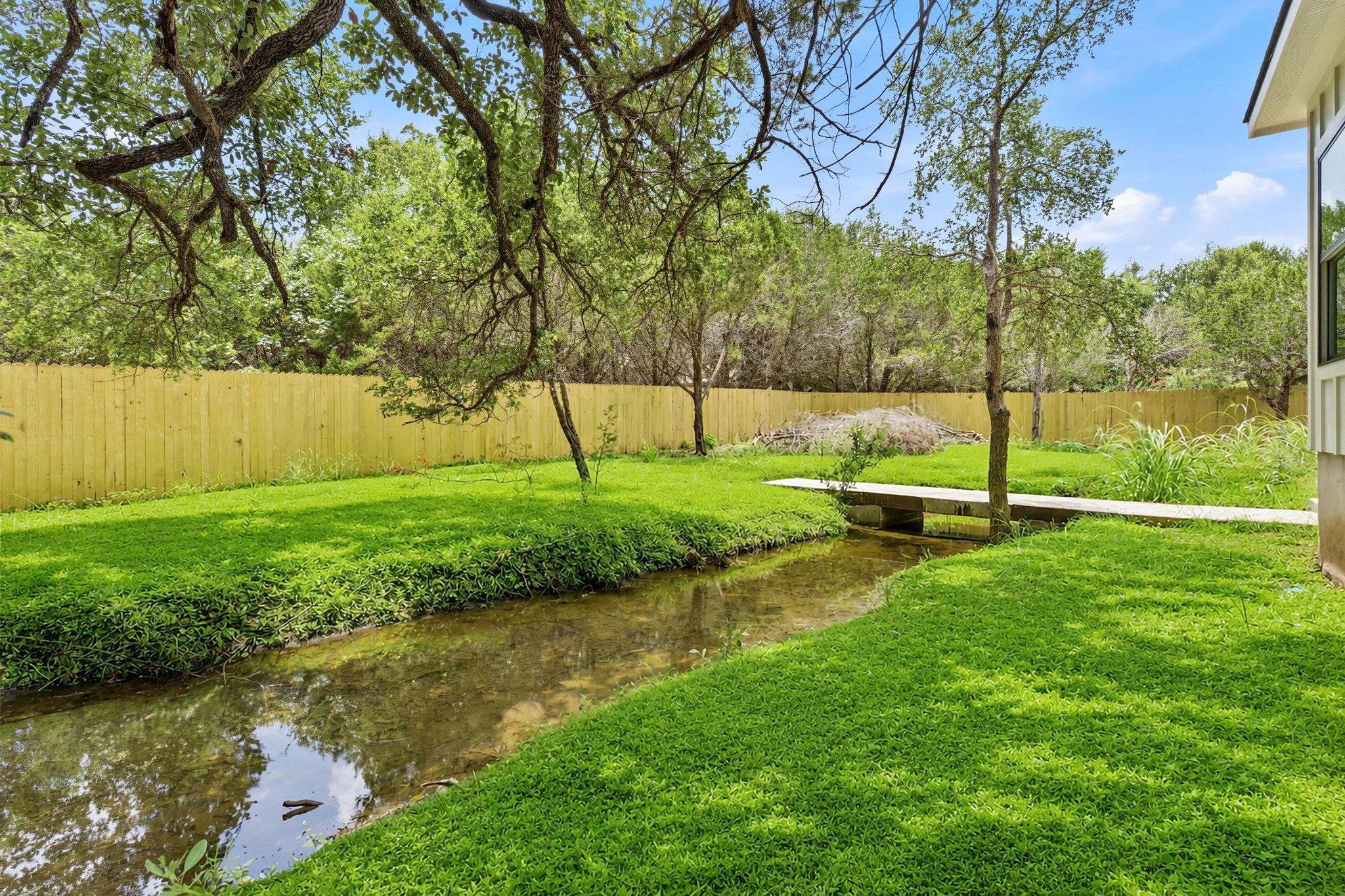 13 Country Place DR, Wimberley, TX 78676