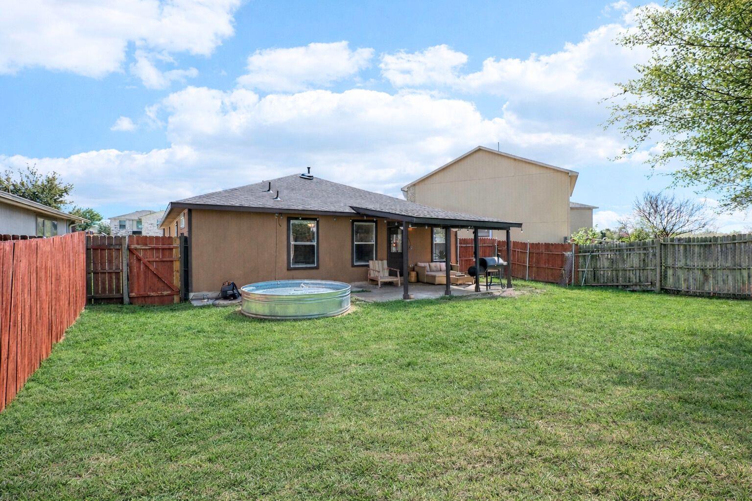 13508 Sierra Wind LN, Elgin, TX 78621
