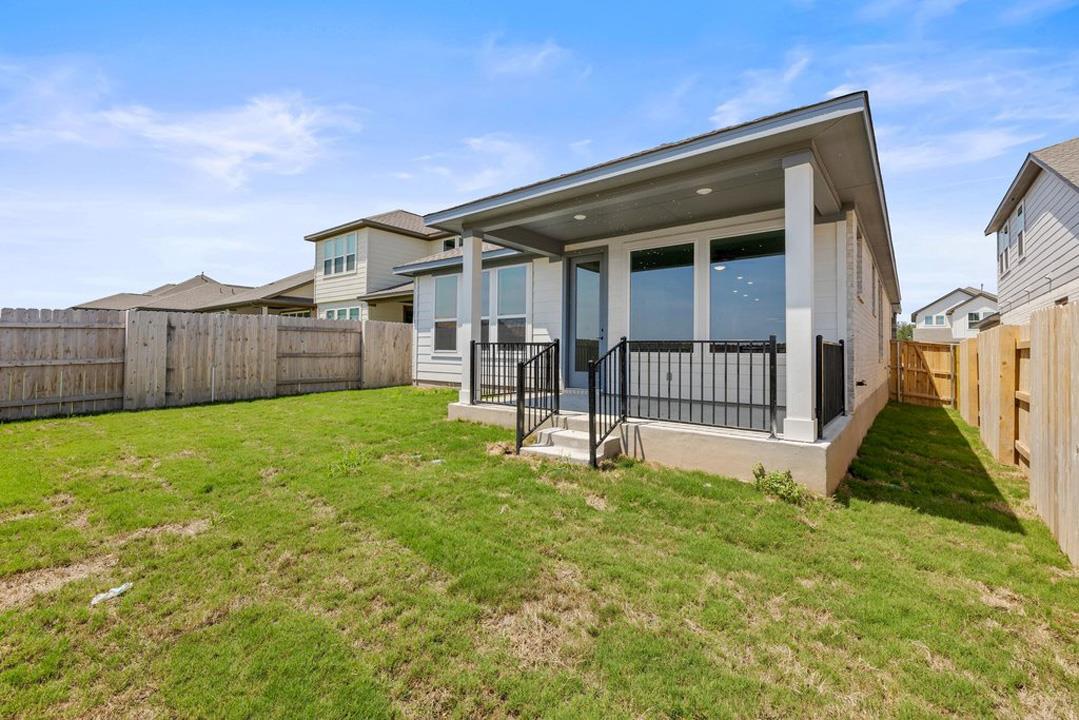 216 High Valley Dr, Liberty Hill, TX 78642