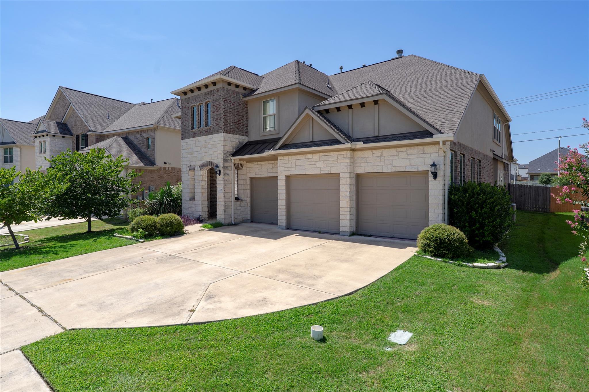 2305 Millbrook Loop, Leander, TX 78641