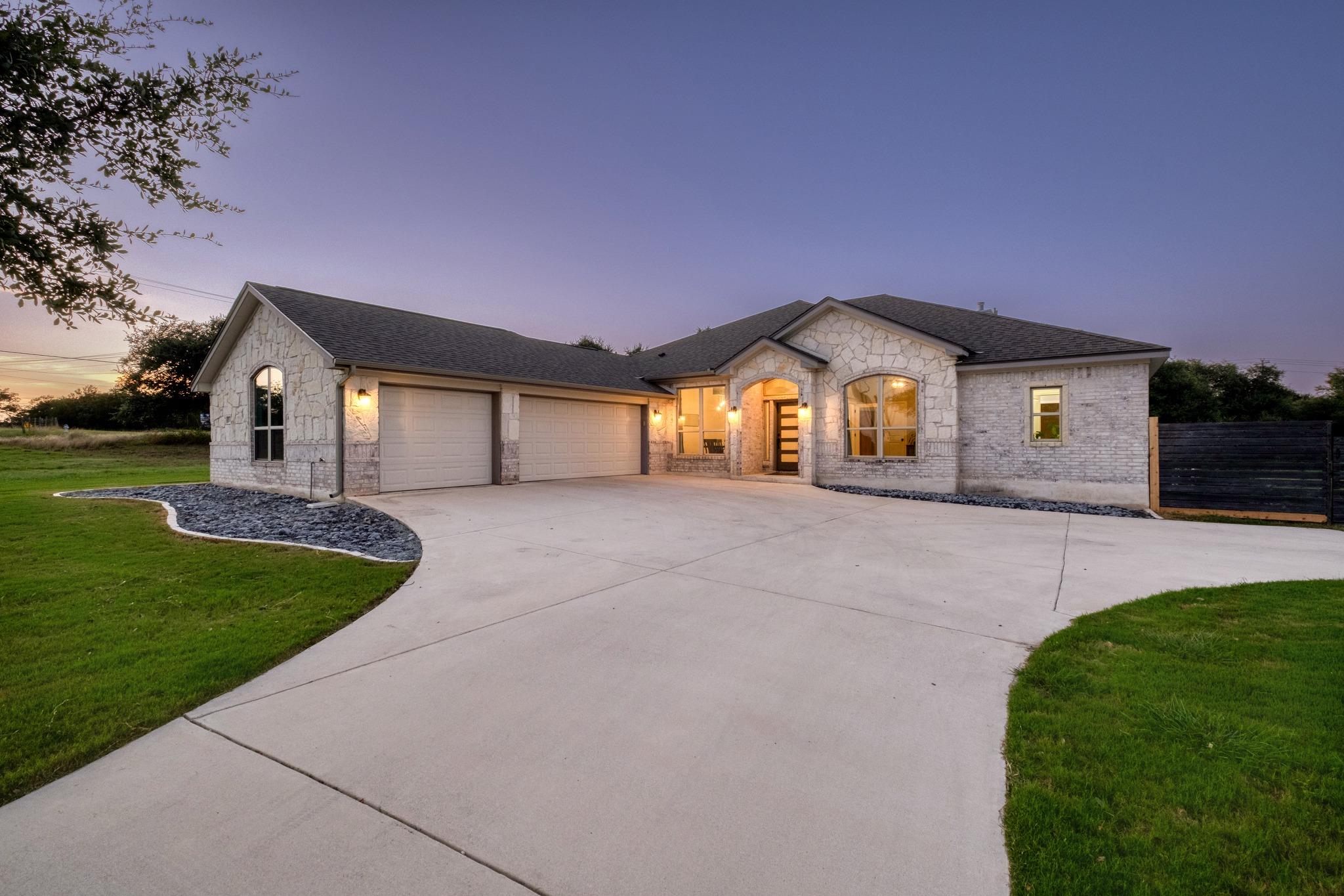 101 Enclave Park CV, Georgetown, TX 78633