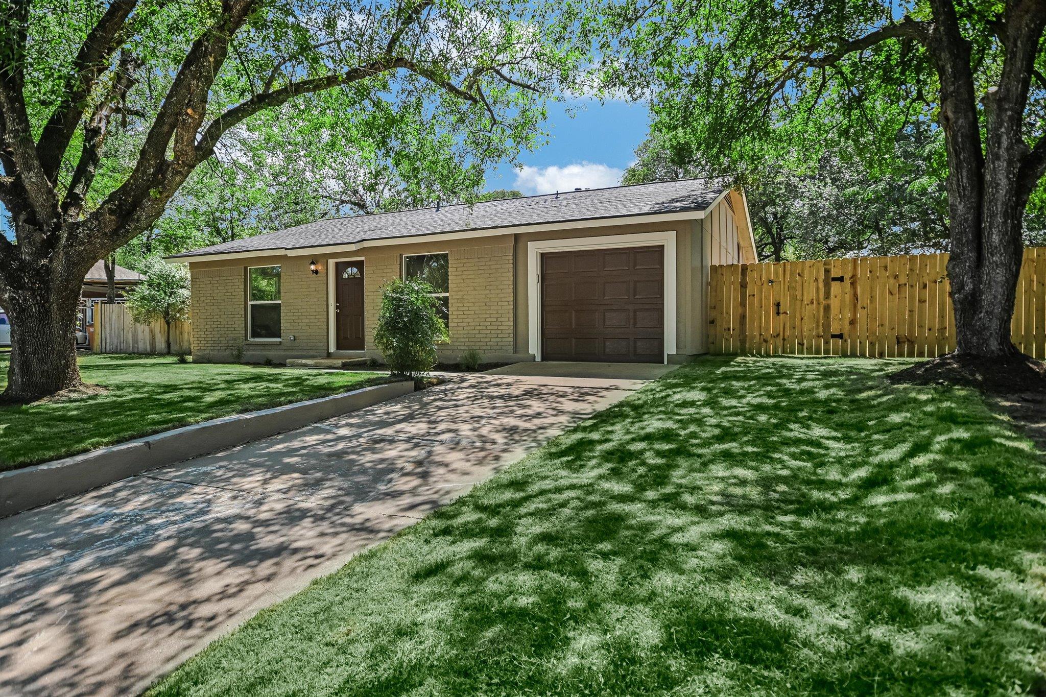 4508 Craigwood DR, Austin, TX 78725