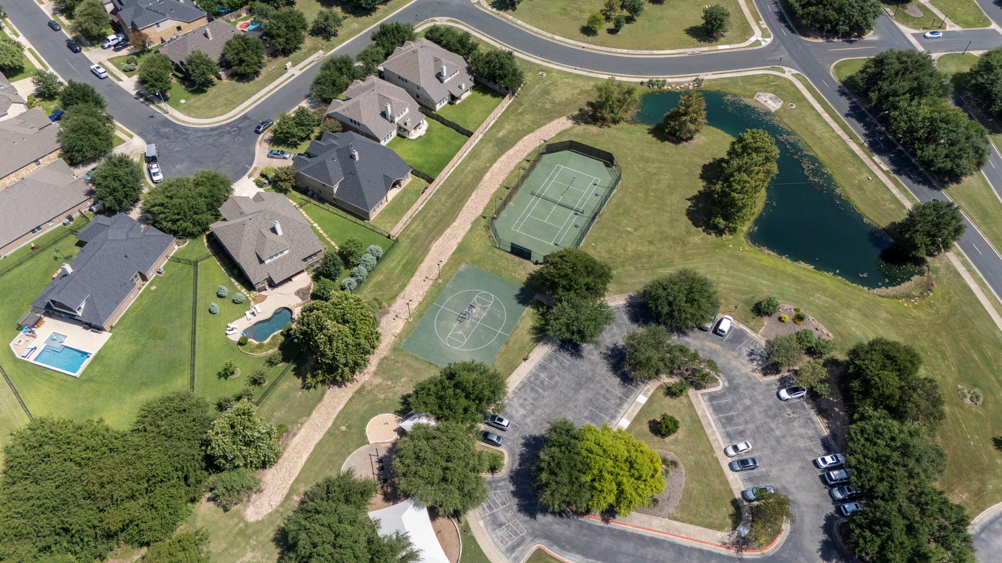 4332 Teravista Club DR #37, Round Rock, TX 78665