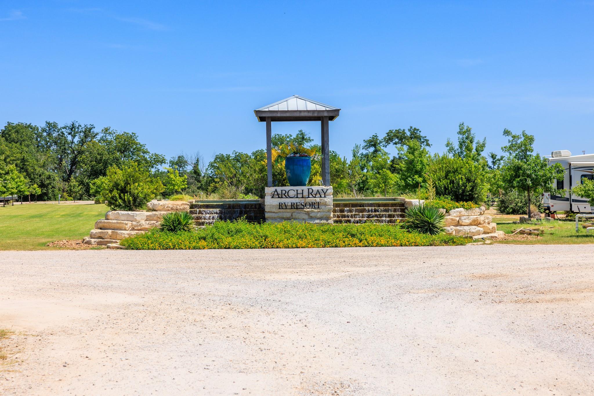 4584 E 290 #304R, Fredericksburg, TX 78624