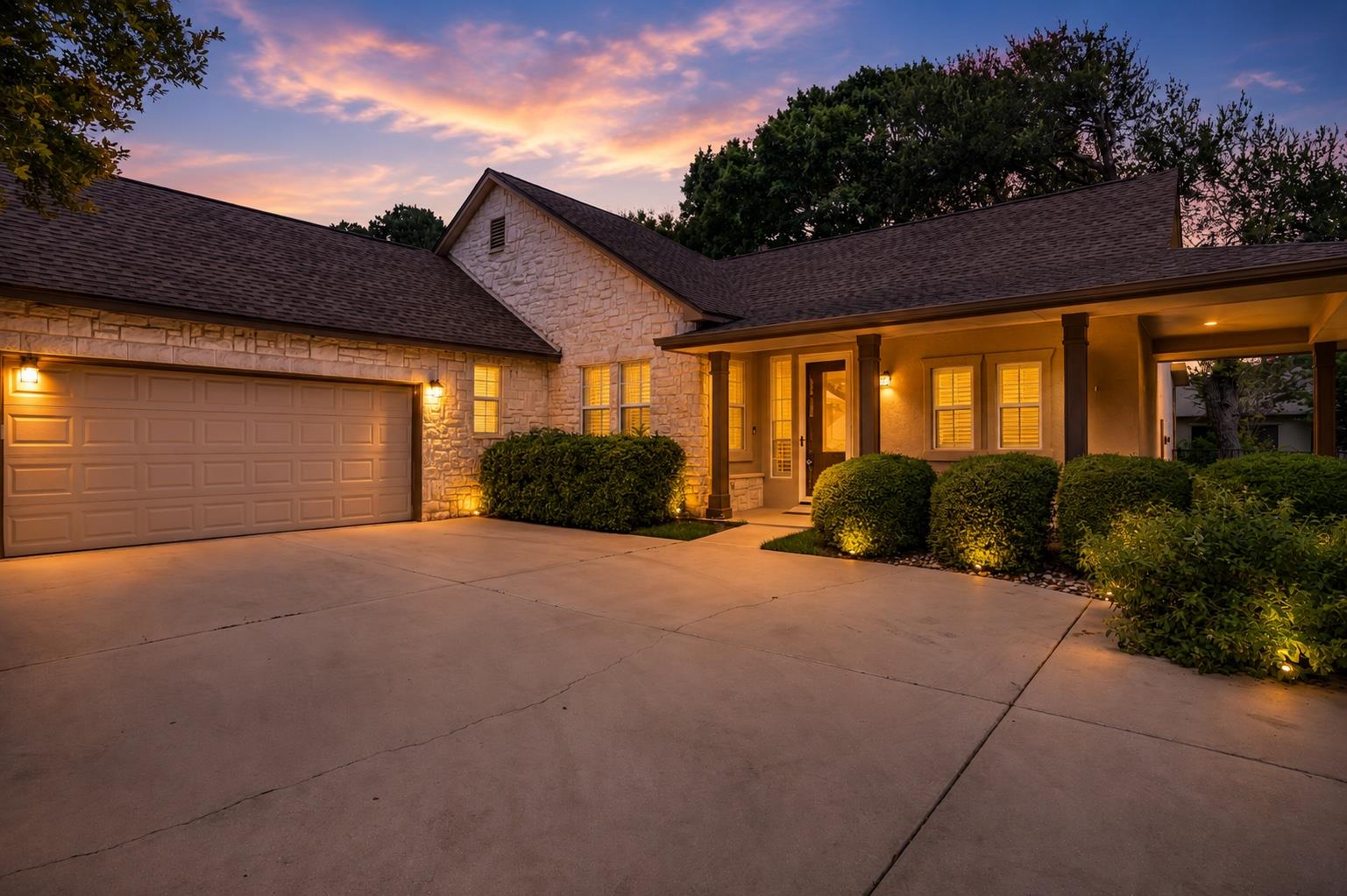 102 Wild Rose DR, Georgetown, TX 78633