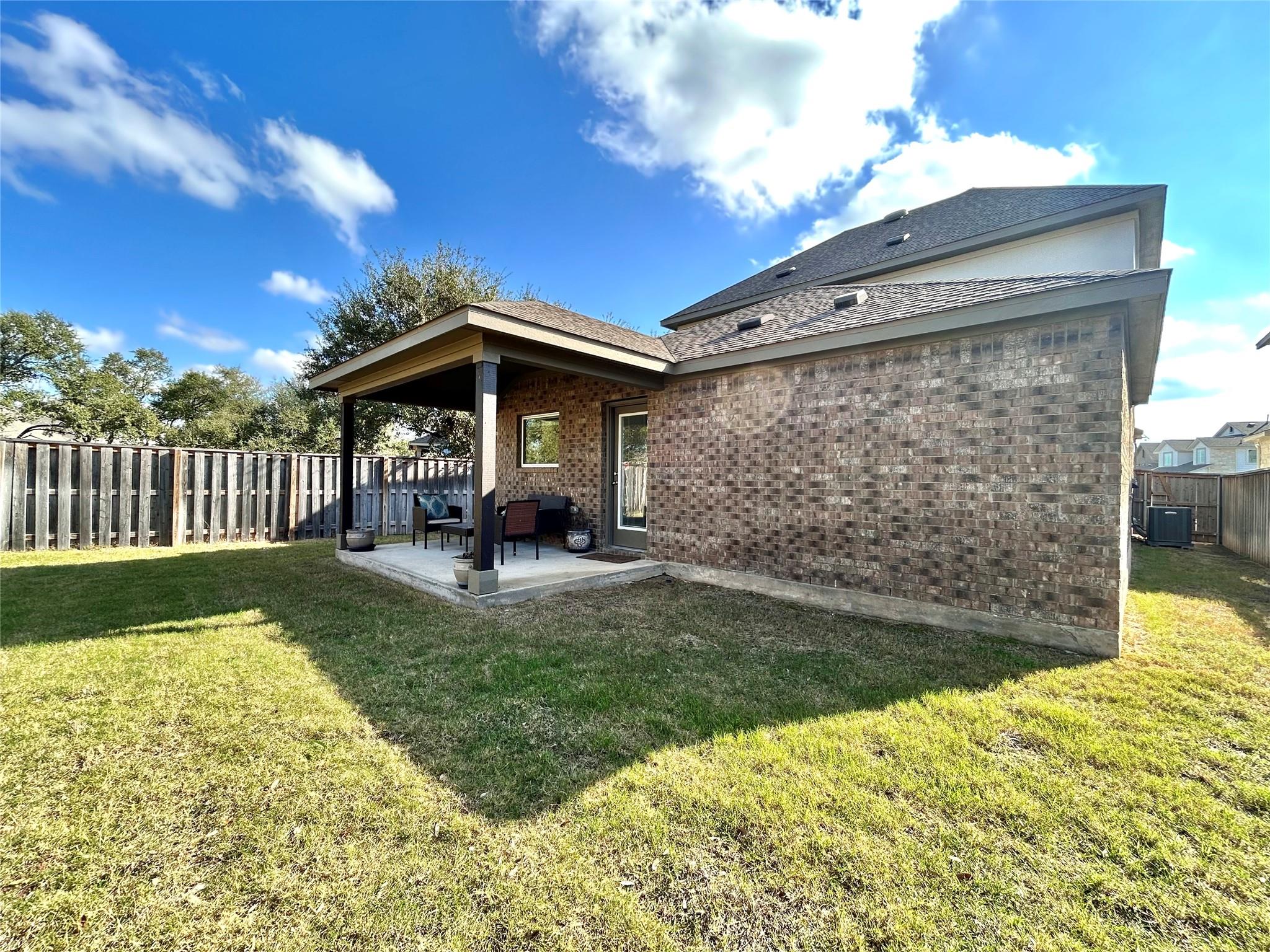 1357 Kneehigh LN, Georgetown, TX 78633