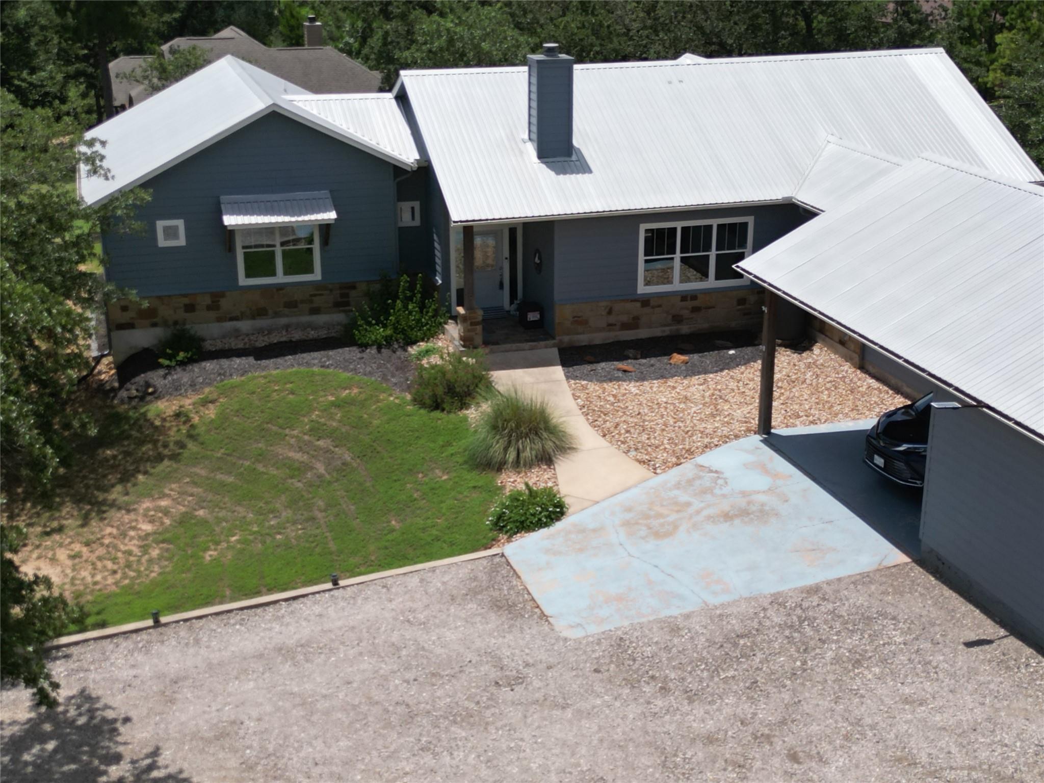 108 Pukoo DR, Bastrop, TX 78602