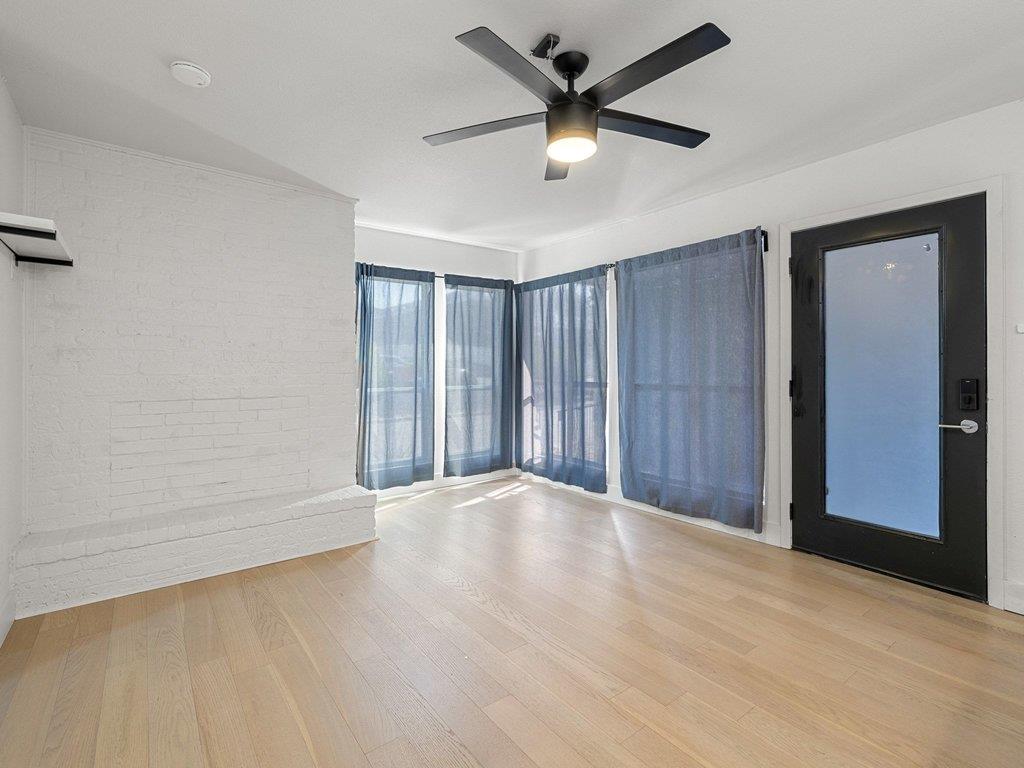 909 Reinli ST #102, Austin, TX 78751