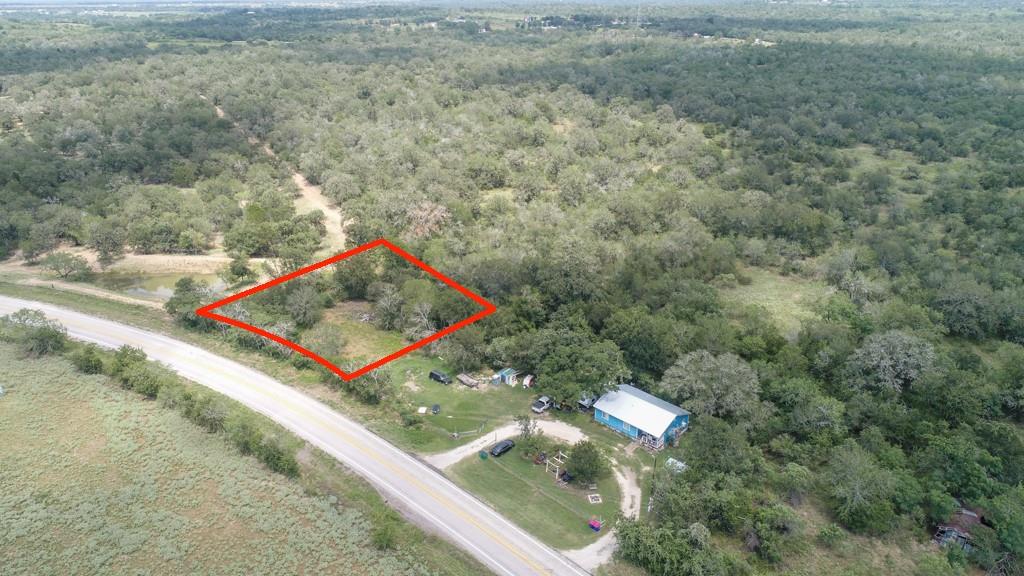 1399 Fm 671, Luling, TX 78648