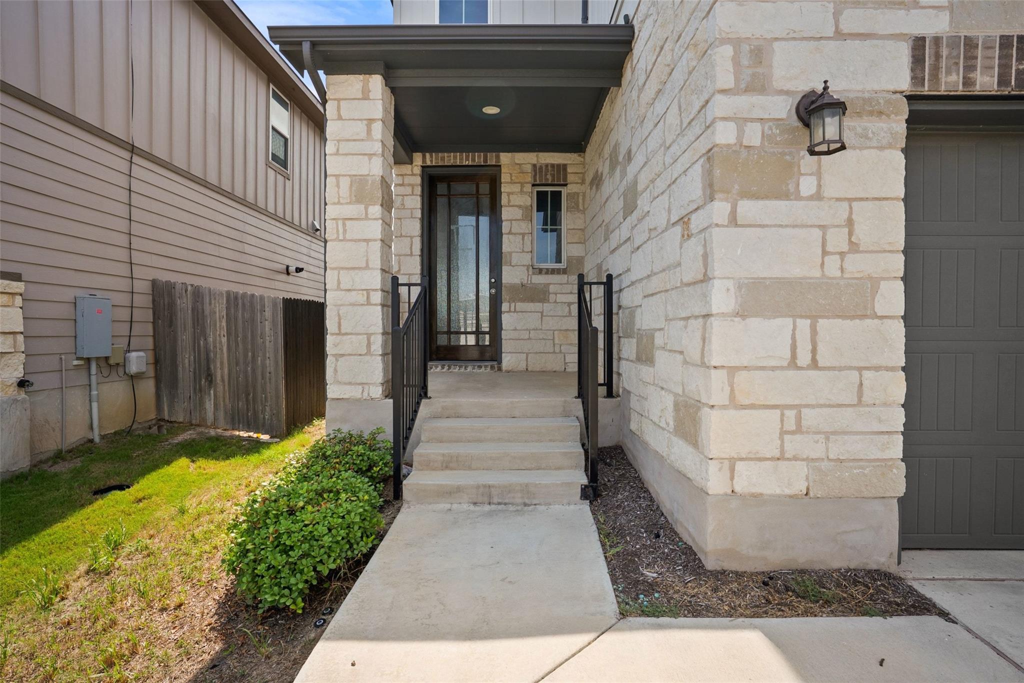13011 Brave Tenderfoot TRL, Buda, TX 78610