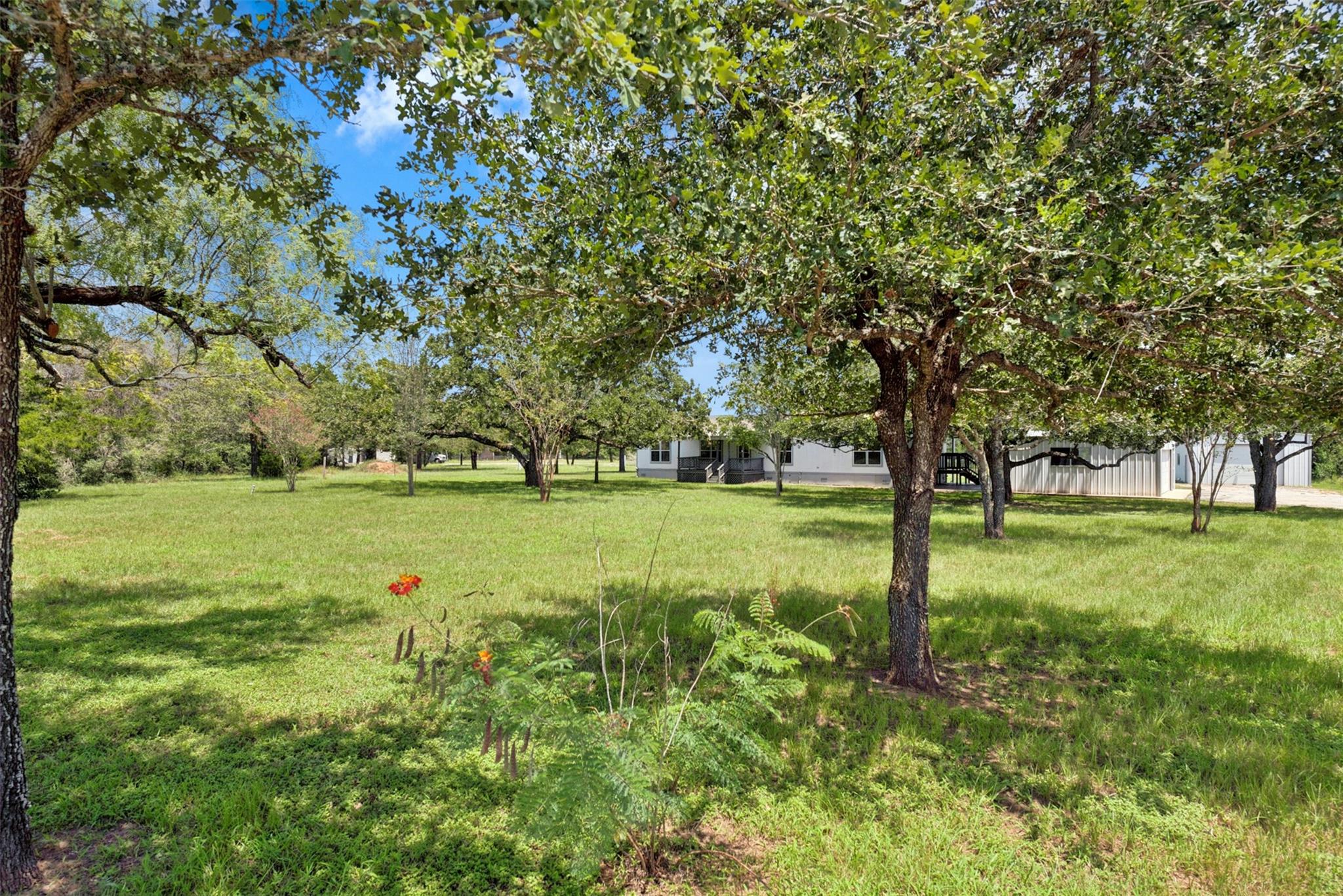 255 Rosanky Cattle Co RD, Rosanky, TX 78953