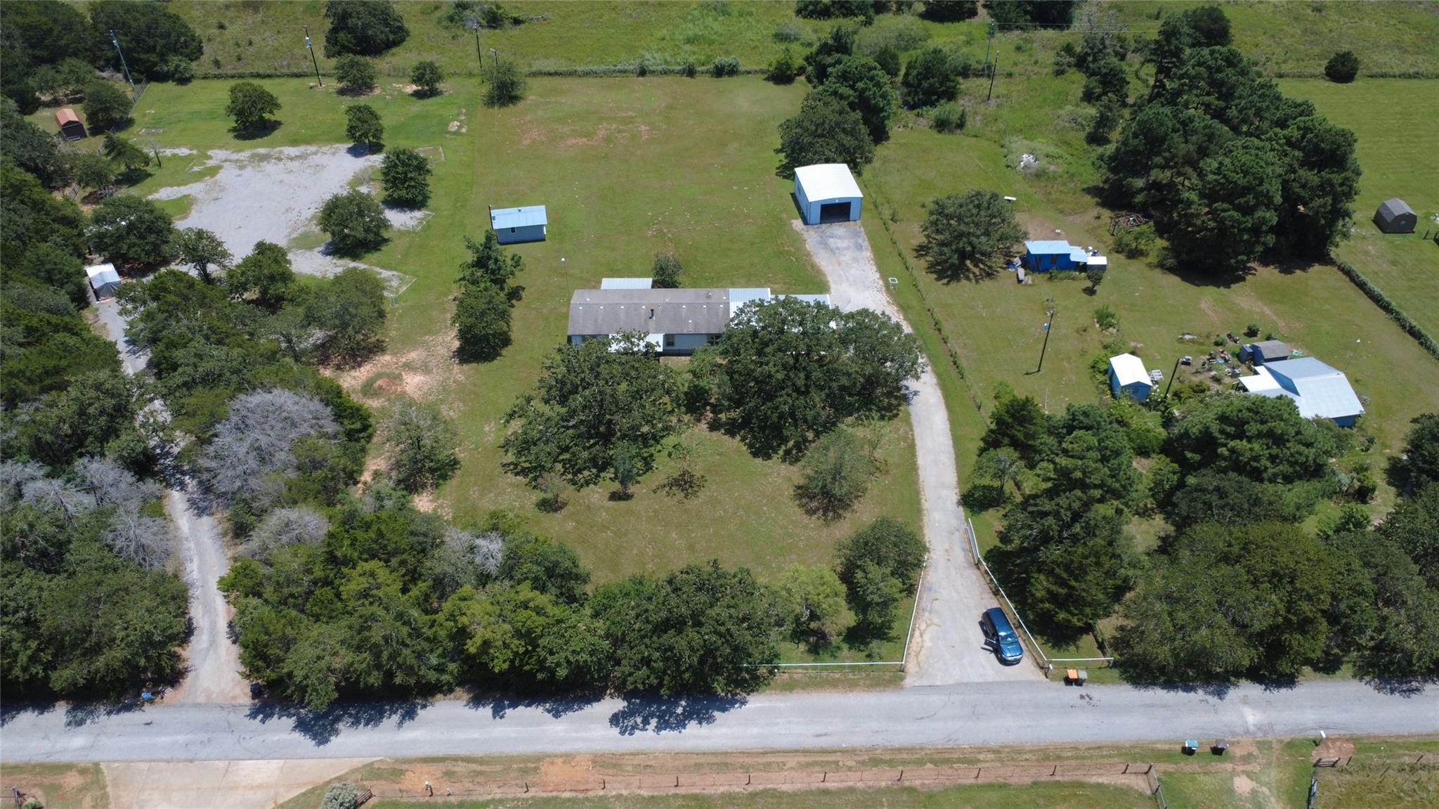 255 Rosanky Cattle Co RD, Rosanky, TX 78953