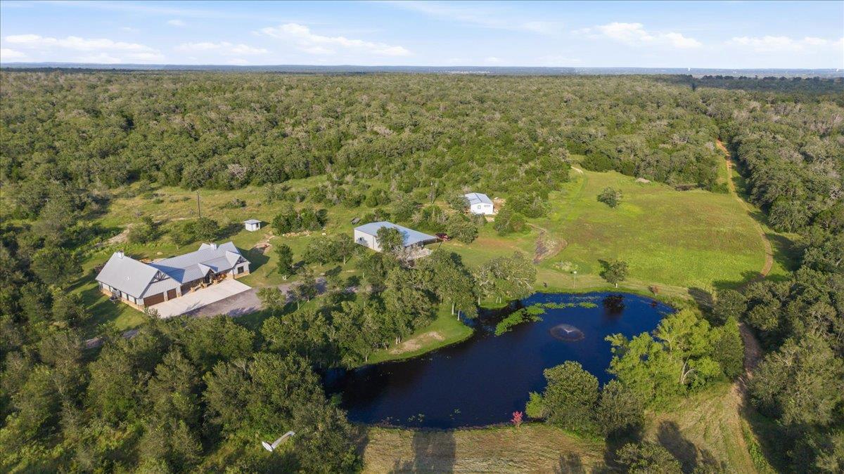 175 Wilson RD, Elgin, TX 78621
