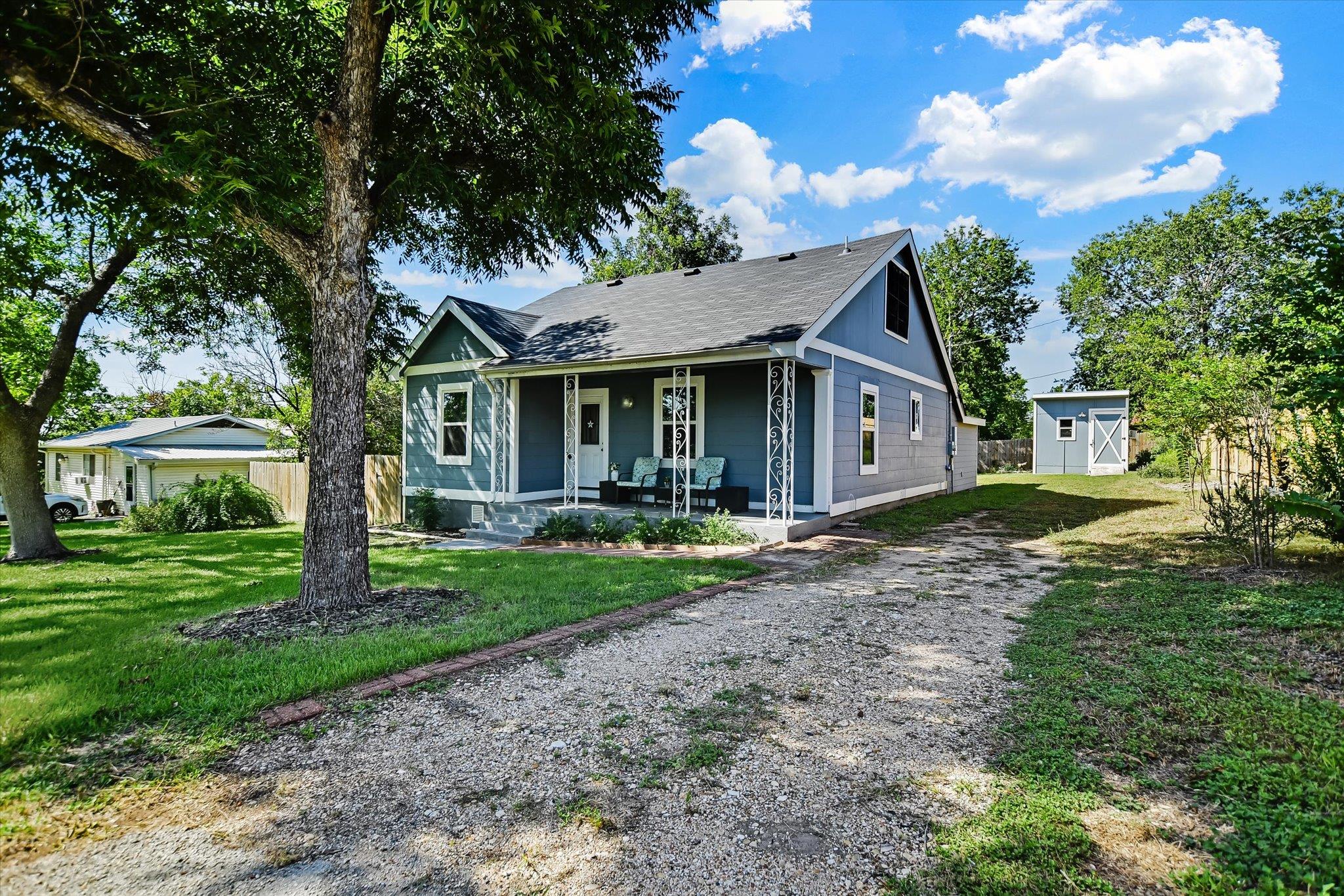 103 E Hoopes Ave, Pflugerville, TX 78660