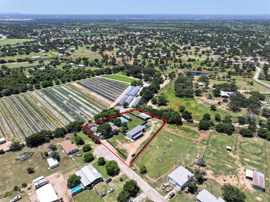 146 Meadow LN, Marble Falls, TX 78654