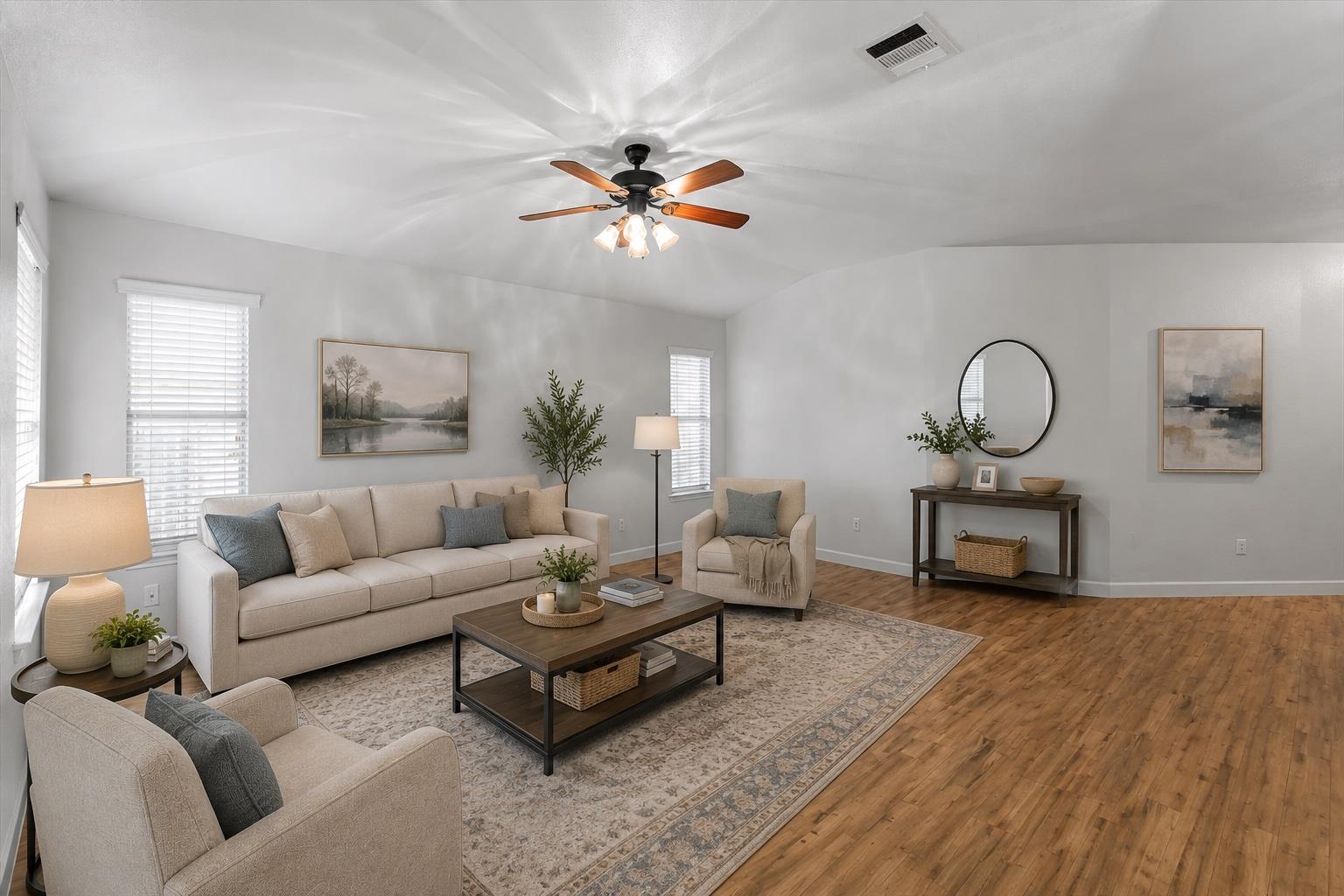 306 Creston ST, Hutto, TX 78634