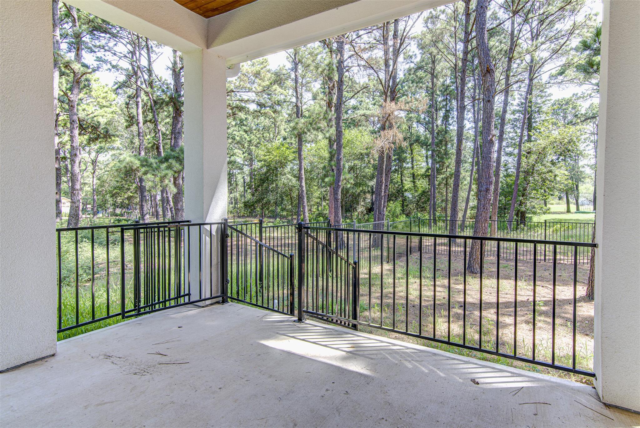 124 Feather Grass LN, Bastrop, TX 78602