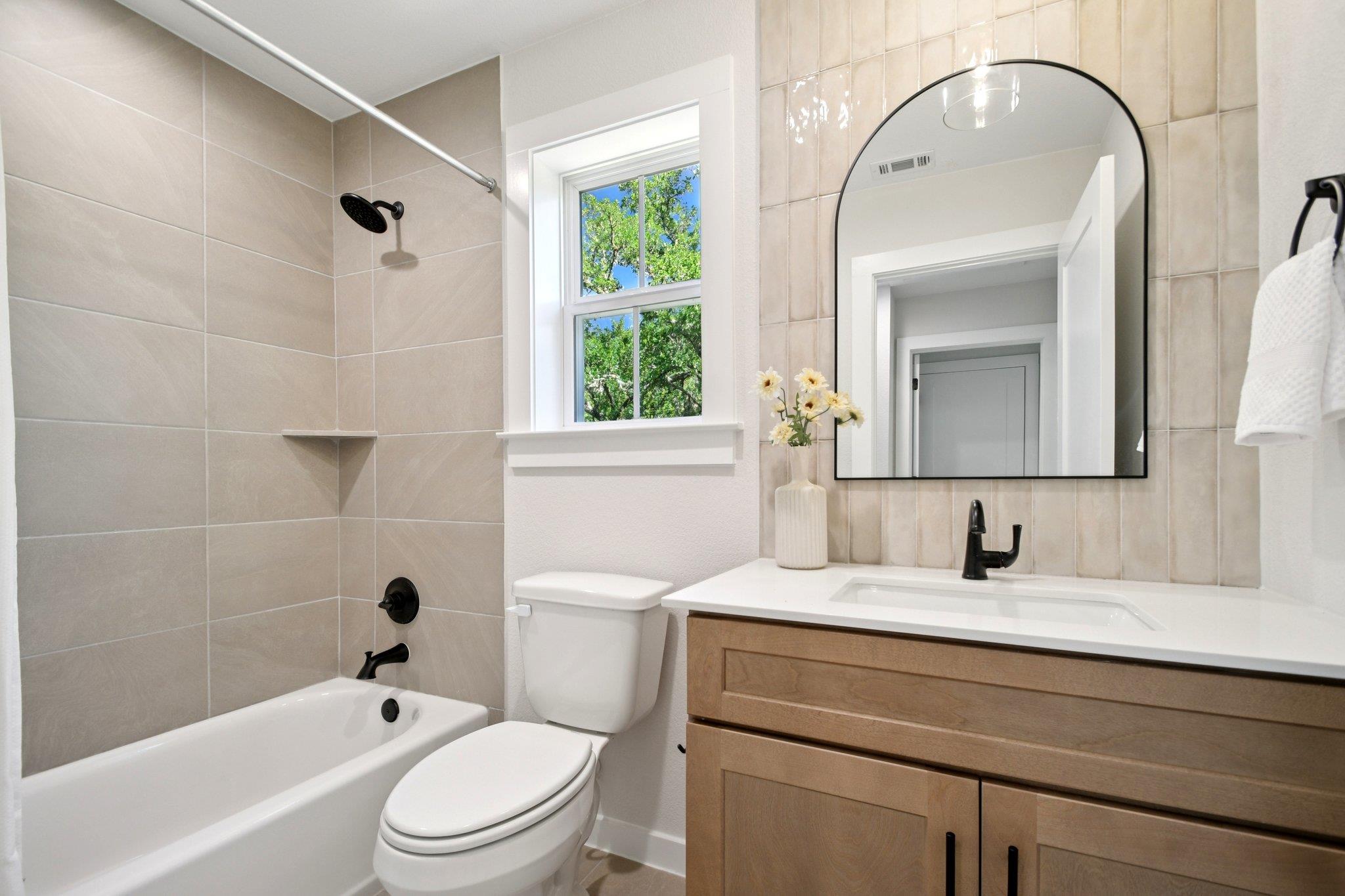 2410 Drew Lane Unit #5, Austin, TX 78748