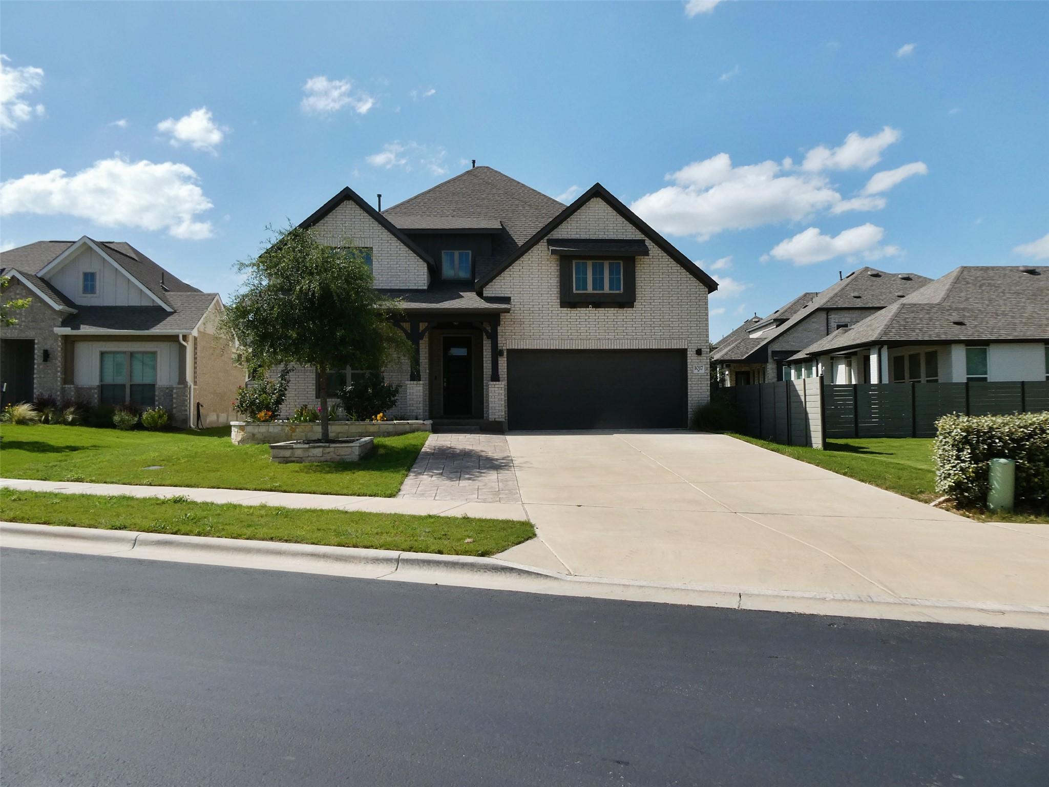 1017 Highcrest, Georgetown, TX 78628