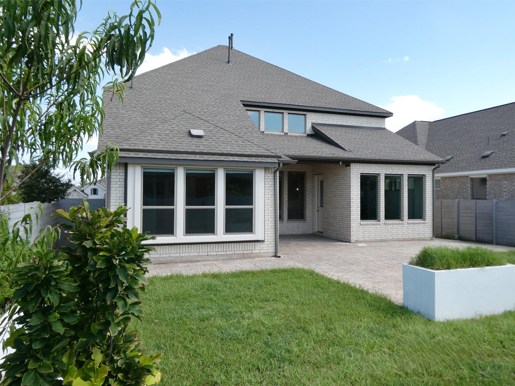 1017 Highcrest, Georgetown, TX 78628