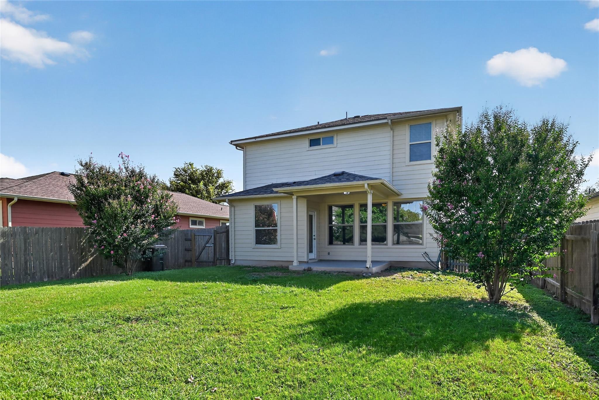 504 Old Peak RD, Georgetown, TX 78626