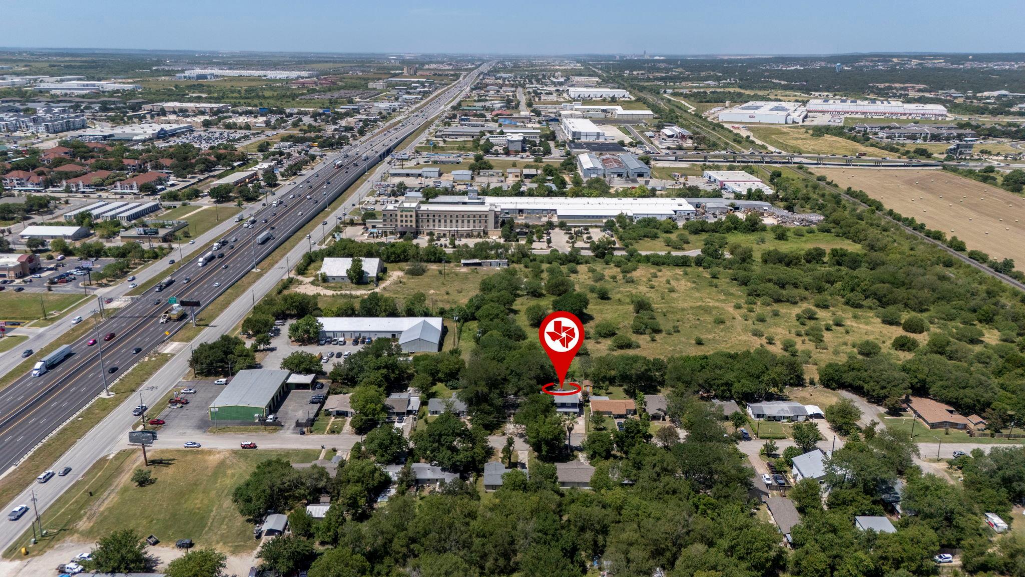 133 Sherwood ST, San Marcos, TX 78666