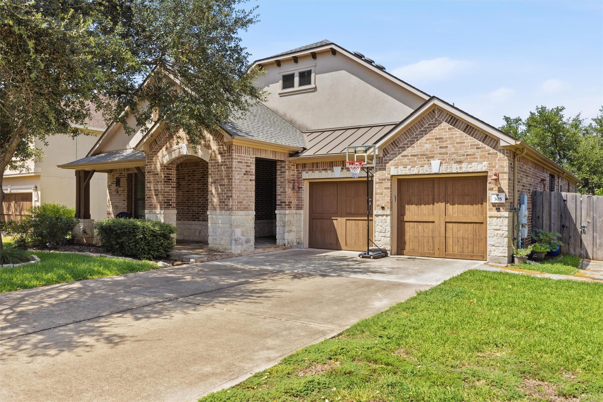 305 Hogg Pecan Ps, Austin, TX 78748