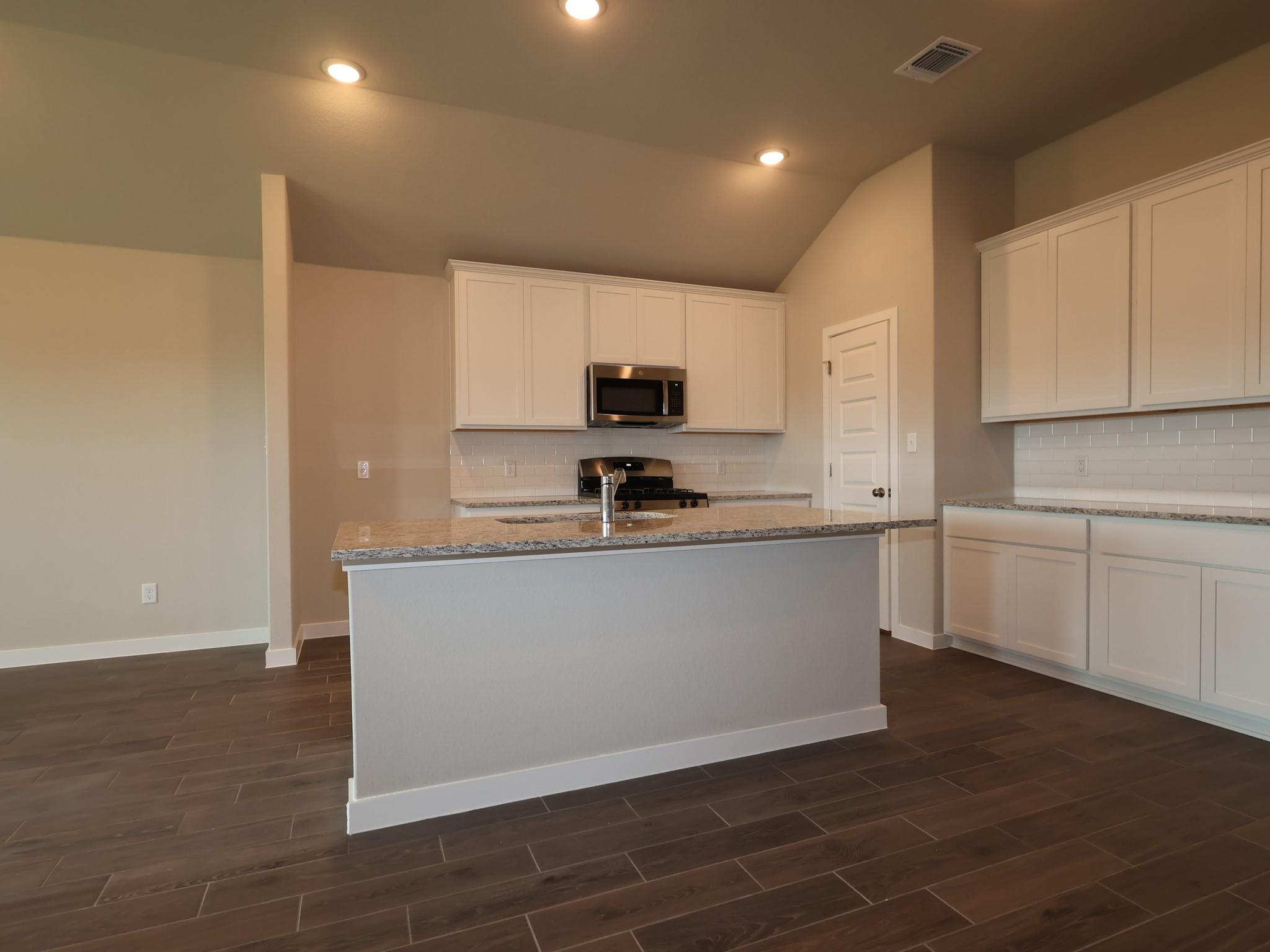10209 Majestic Hawk Way, Buda, TX 78610