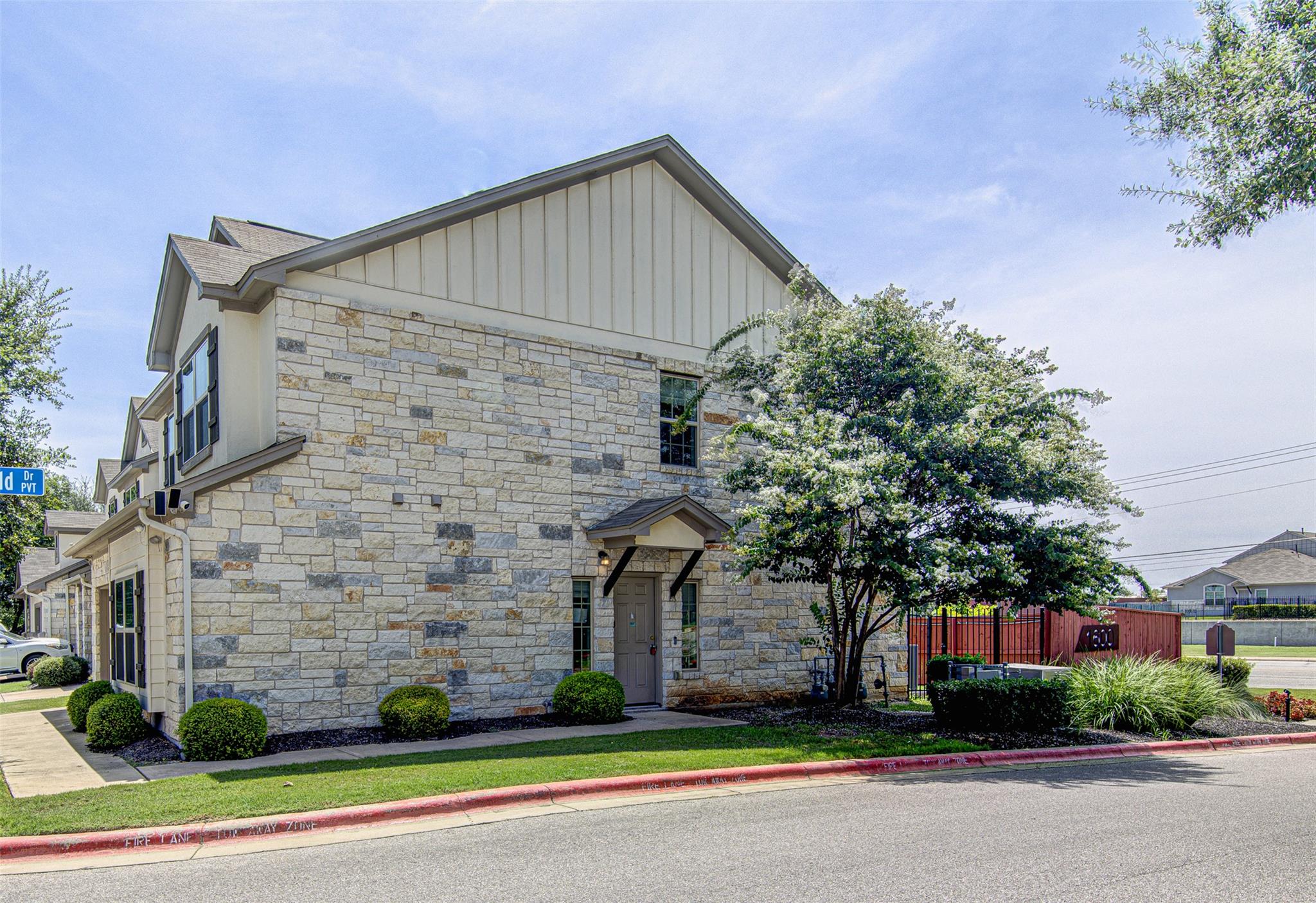 1407 Airedale RD #1104, Austin, TX 78748
