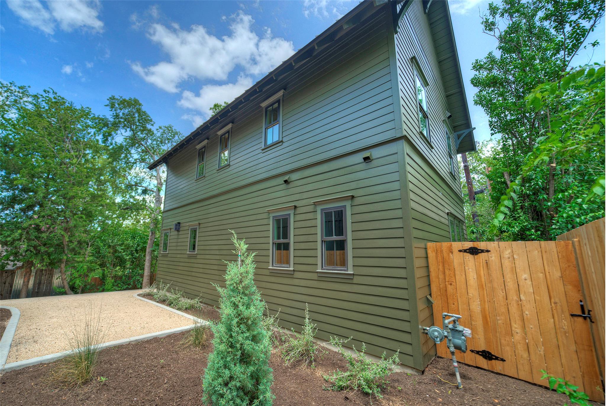 3309 Larry LN #2, Austin, TX 78722