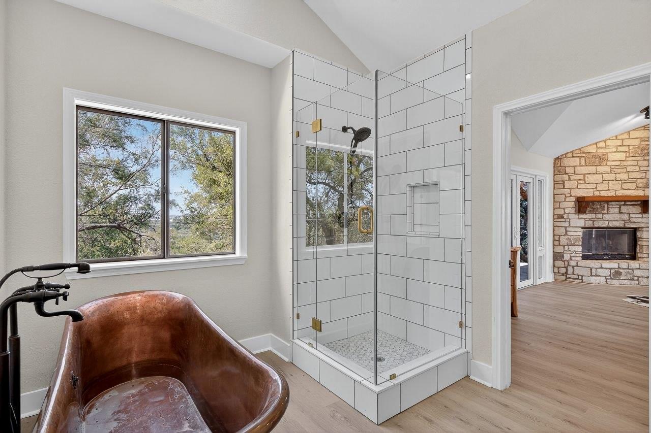 95 Gateway North N, Marble Falls, TX 78654