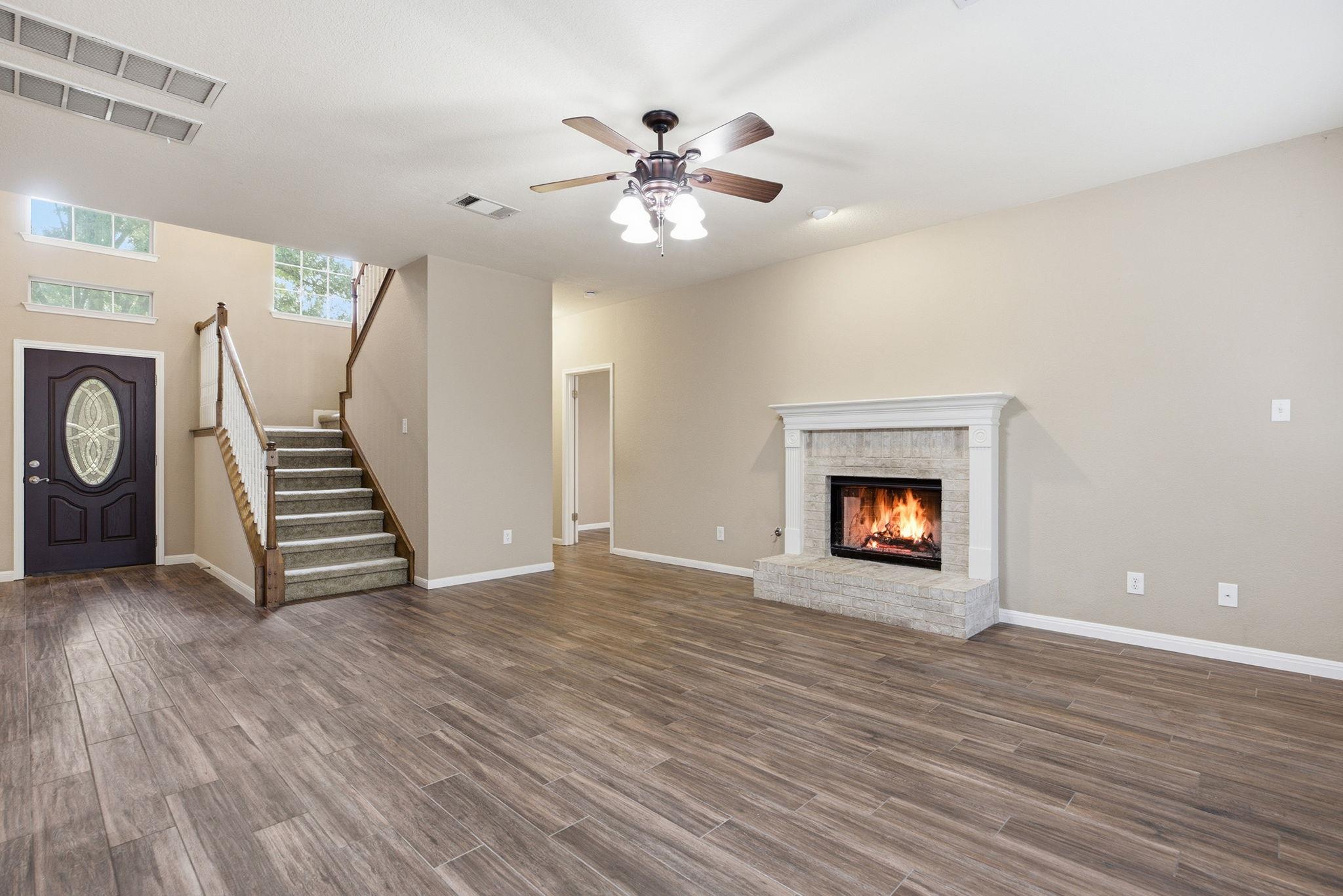 2021 Woodglen DR, Round Rock, TX 78681