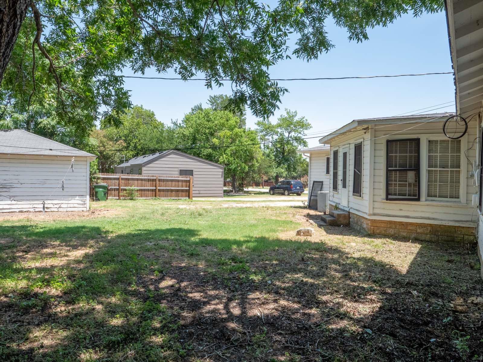 710 E Austin Ave, Round Rock, TX 78664