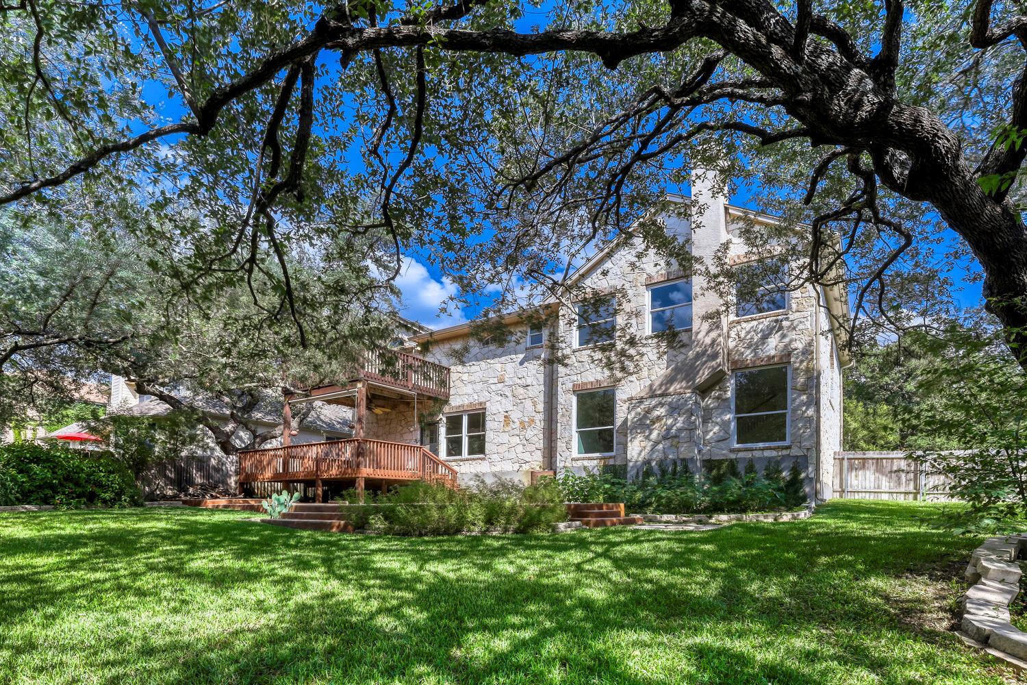 12052 Tulare DR, Austin, TX 78738