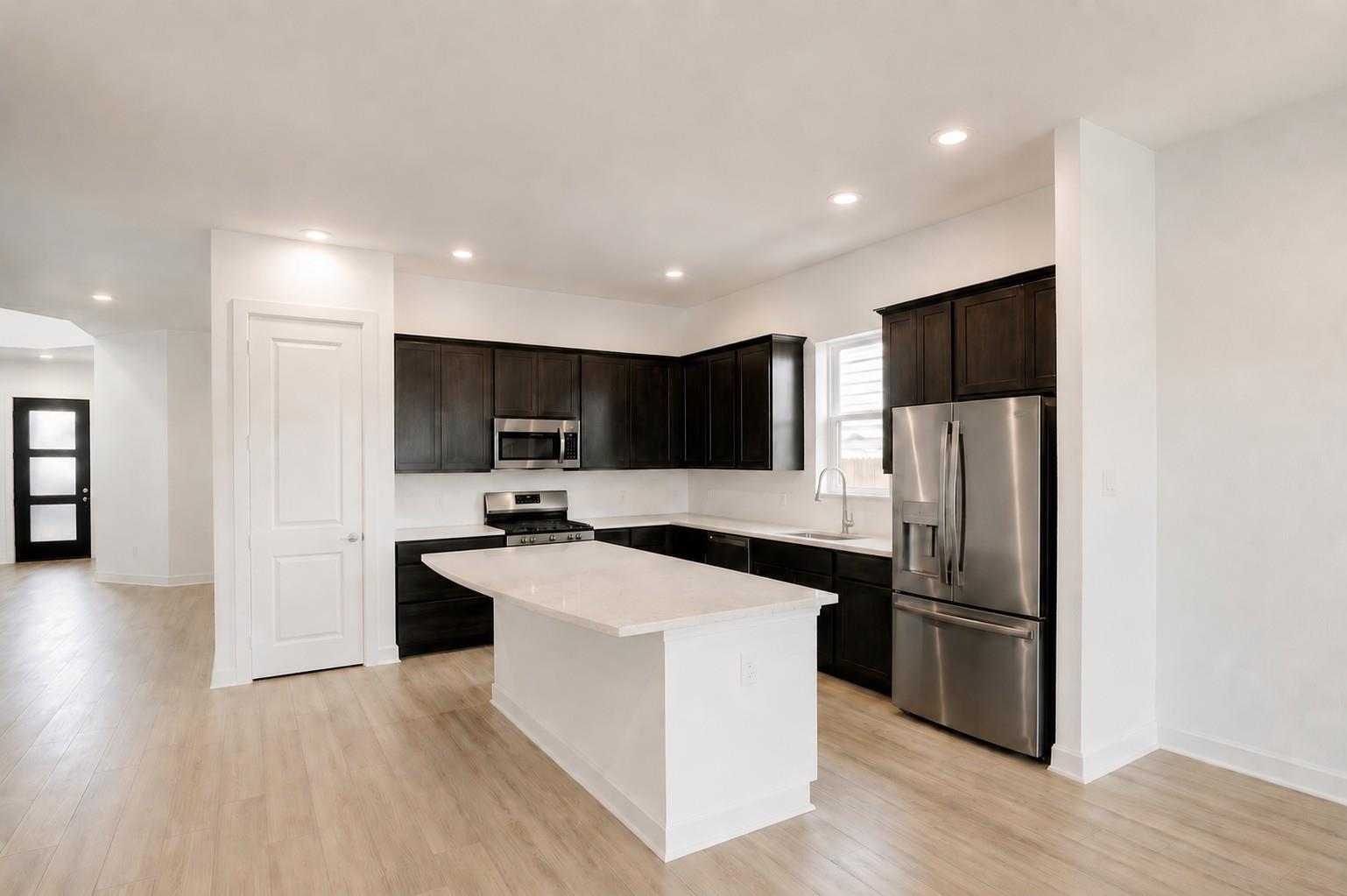 1424 South Brook DR, Leander, TX 78641