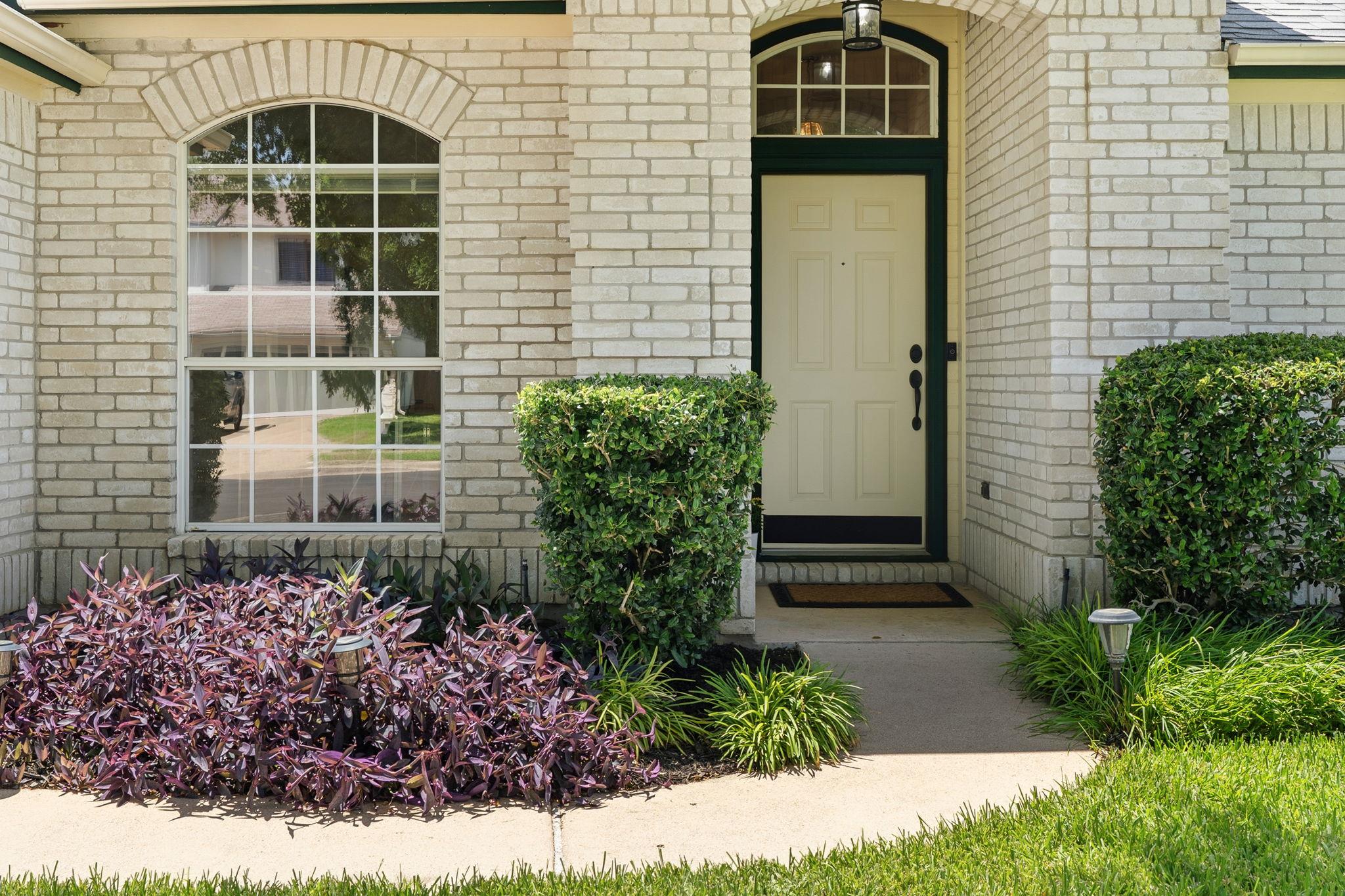303 Sycamore DR, Cedar Park, TX 78613