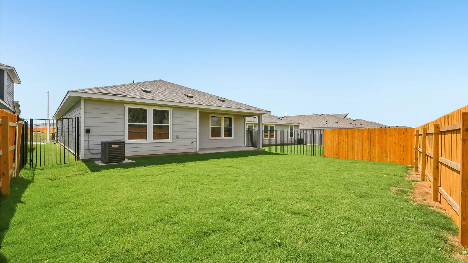 10312 Curb Strap DR, Austin, TX 78653